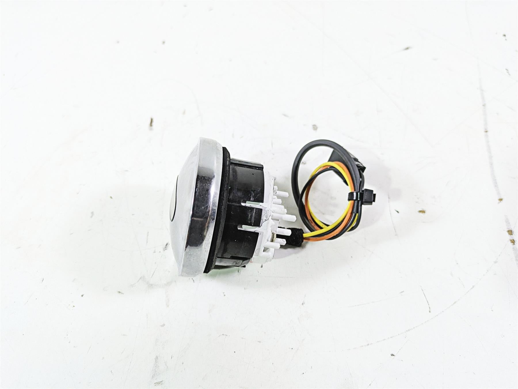 2015 Harley FXDL Dyna Low Rider Fuel Gas Petrol Level Gauge 75241-08 {{ shop.shopifyCountryName }} - Mototech271