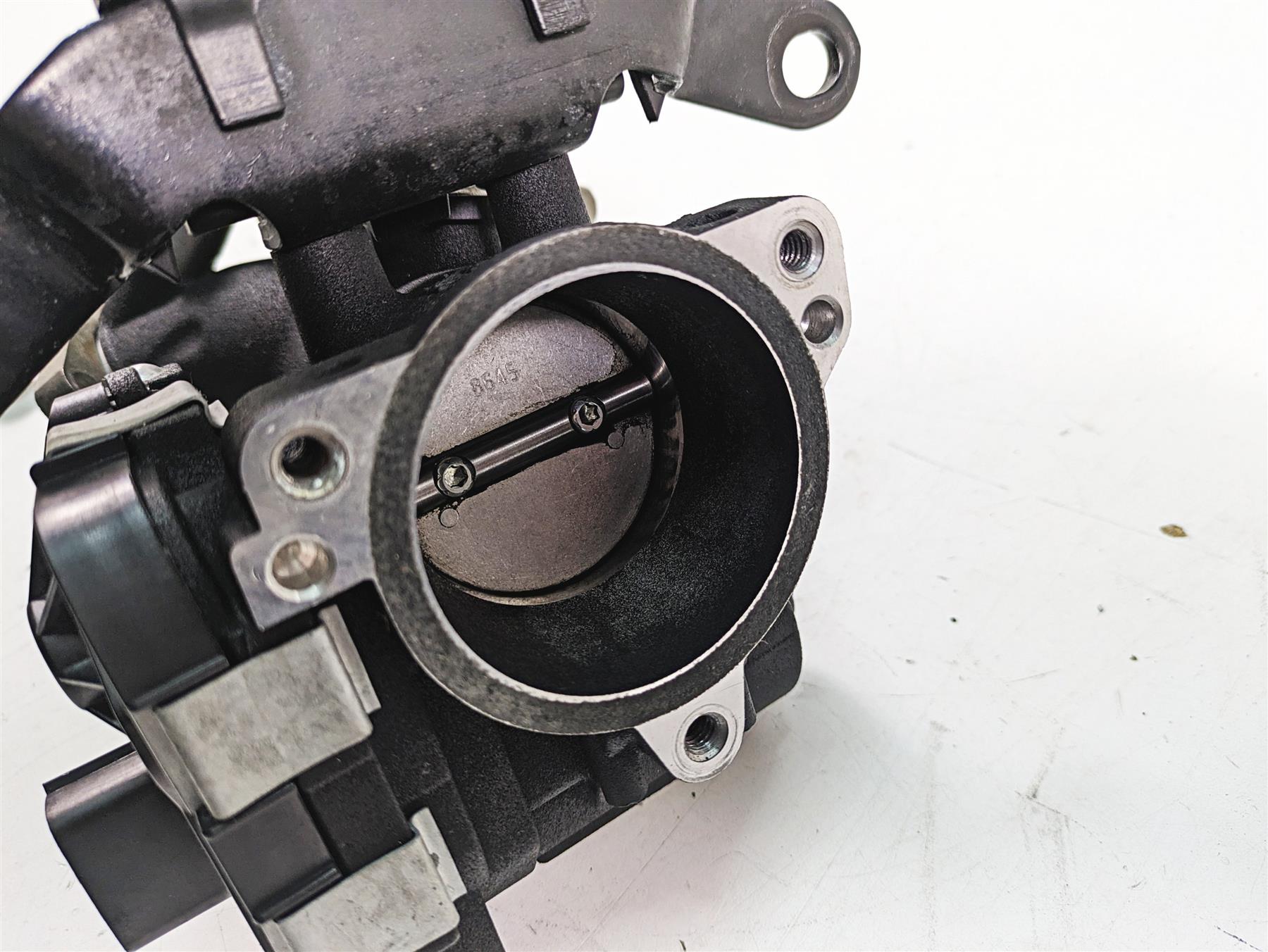 2014 Harley Touring FLHTK Electra Glide Throttle Body Fuel Injection 27685-11 {{ shop.shopifyCountryName }} - Mototech271