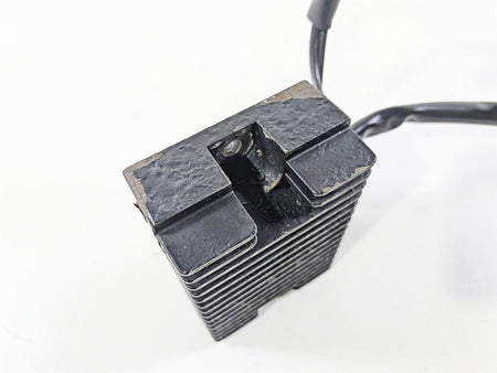 2006 Harley Sportster XL1200 C Rectifier Voltage Regulator 74523-04 {{ shop.shopifyCountryName }} - Mototech271