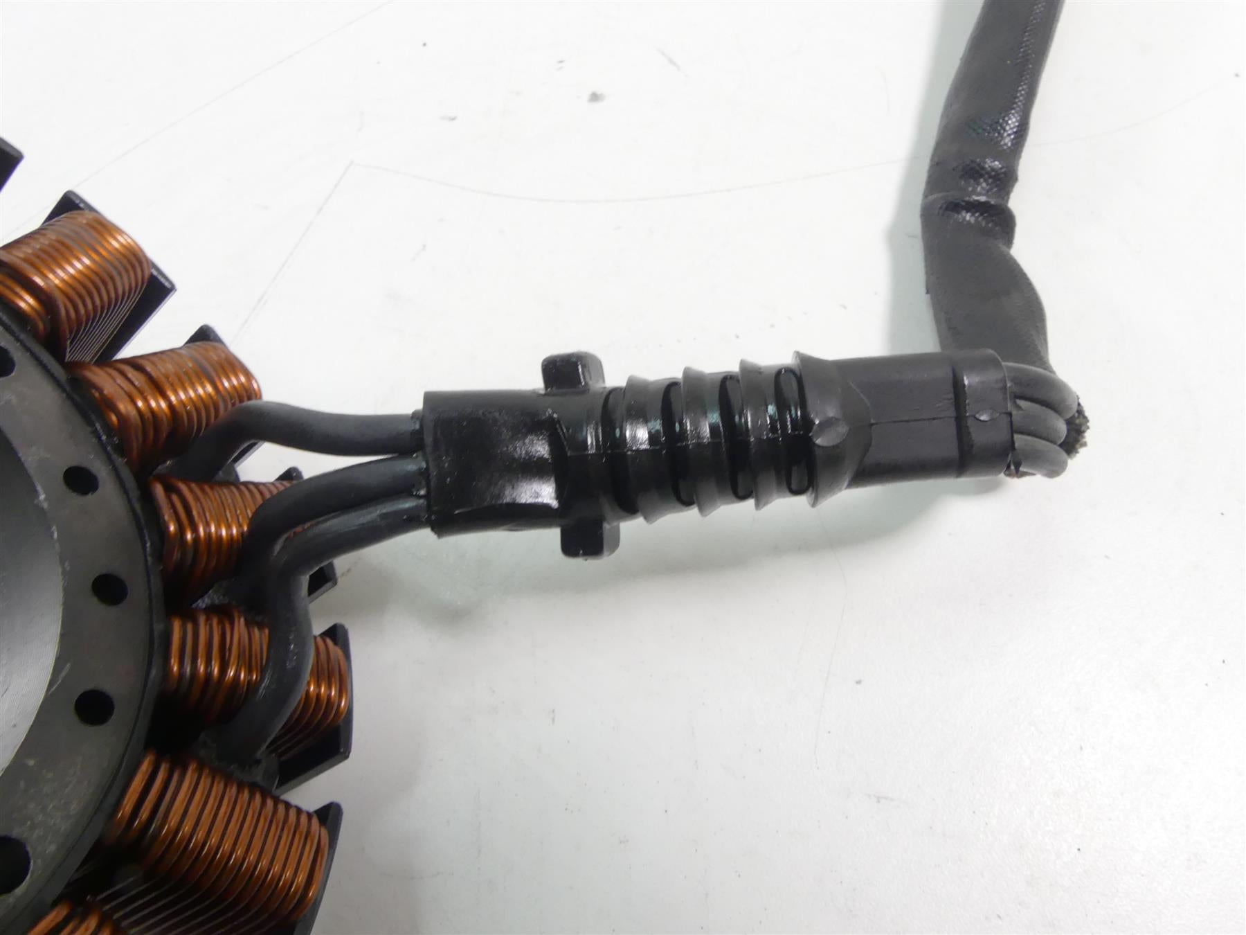 2012 Harley Touring FLHX Street Glide Stator Alternator Generator 29987-06 {{ shop.shopifyCountryName }} - Mototech271