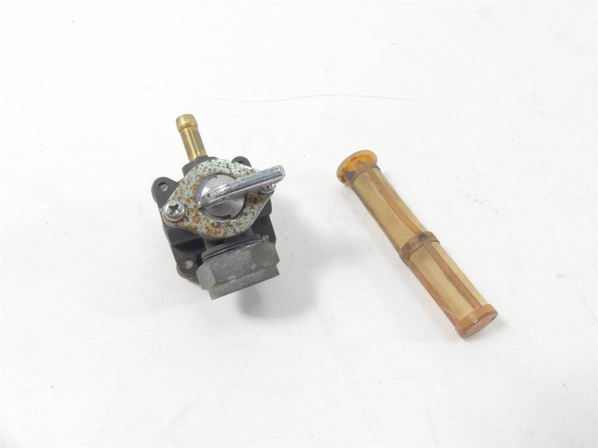 1999 Harley Davidson Sportster XL1200 Petcock Fuel Gas Petrol Valve 62169-95C {{ shop.shopifyCountryName }} - Mototech271