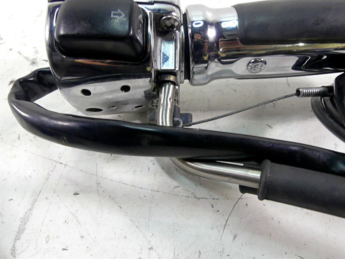 2006 Harley Softail FXSTSI Springer Chrome R+L Hand Control Switches 71685-06A {{ shop.shopifyCountryName }} - Mototech271