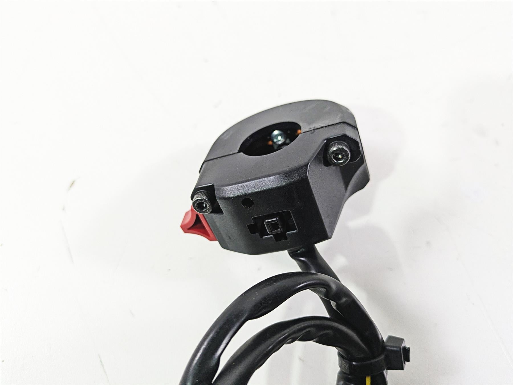 2023 Ducati Monster 937 SP Right Hand Start Kill Control Switch 65010283B {{ shop.shopifyCountryName }} - Mototech271