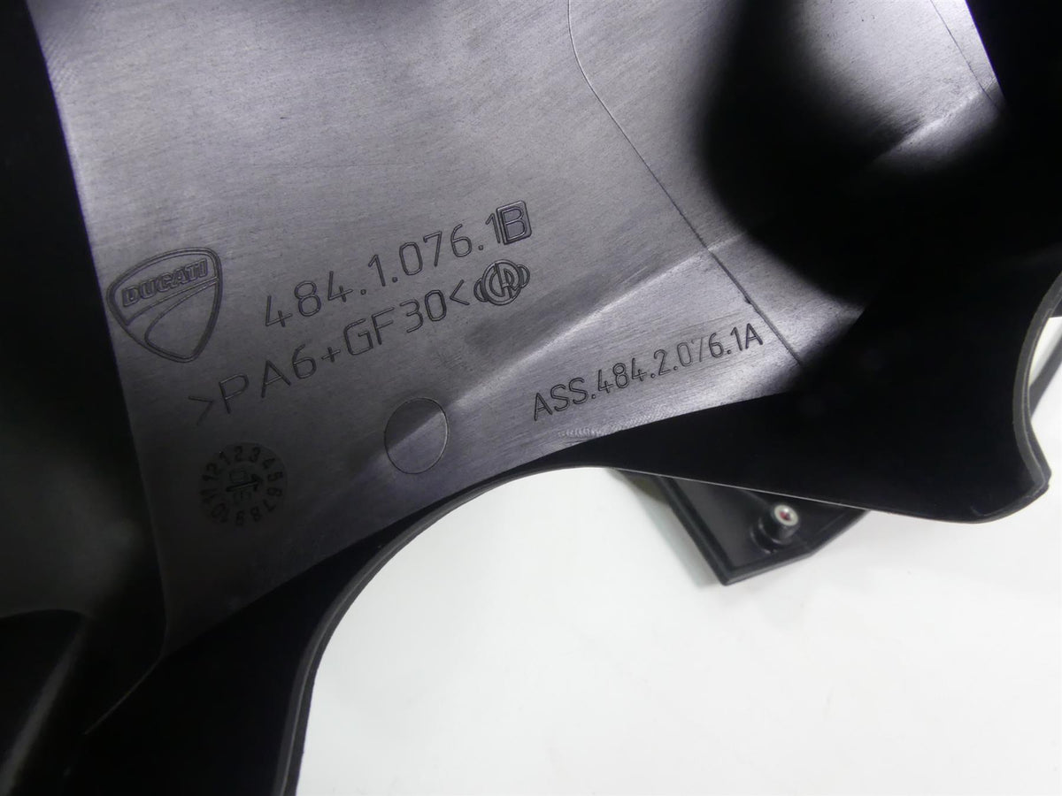 2010 Ducati Streetfighter 1098 S Left Right Air Intake Scoop Duct Set 48420761A {{ shop.shopifyCountryName }} - Mototech271