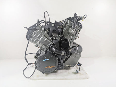 2017 KTM 1290 Super Duke GT Engine Motor LC8 7K - Only 6143000004424 {{ shop.shopifyCountryName }} - Mototech271