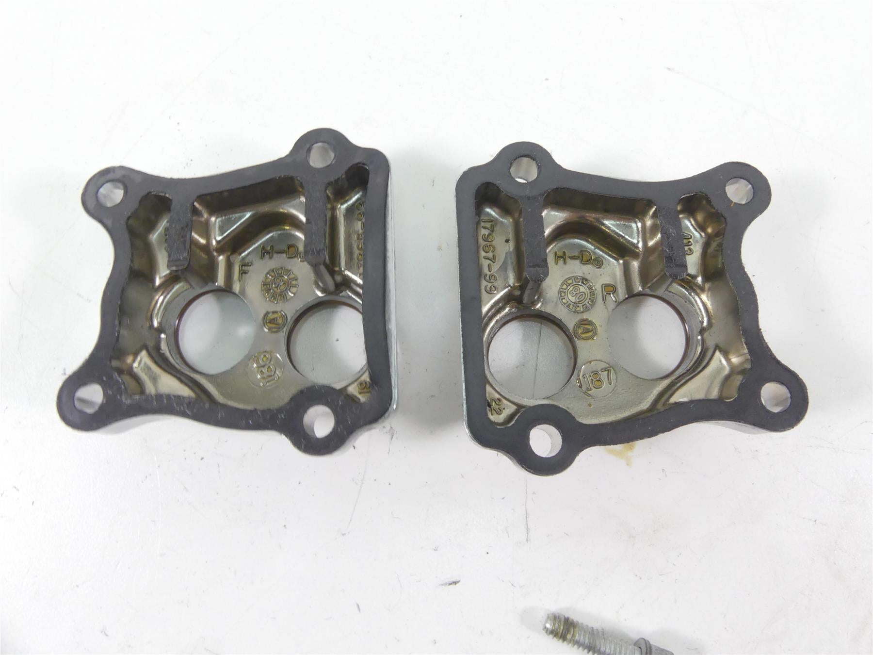 2009 Harley FXDL Dyna Low Rider Pushrod & Lifter Chrome Cover Set 17965-99 {{ shop.shopifyCountryName }} - Mototech271
