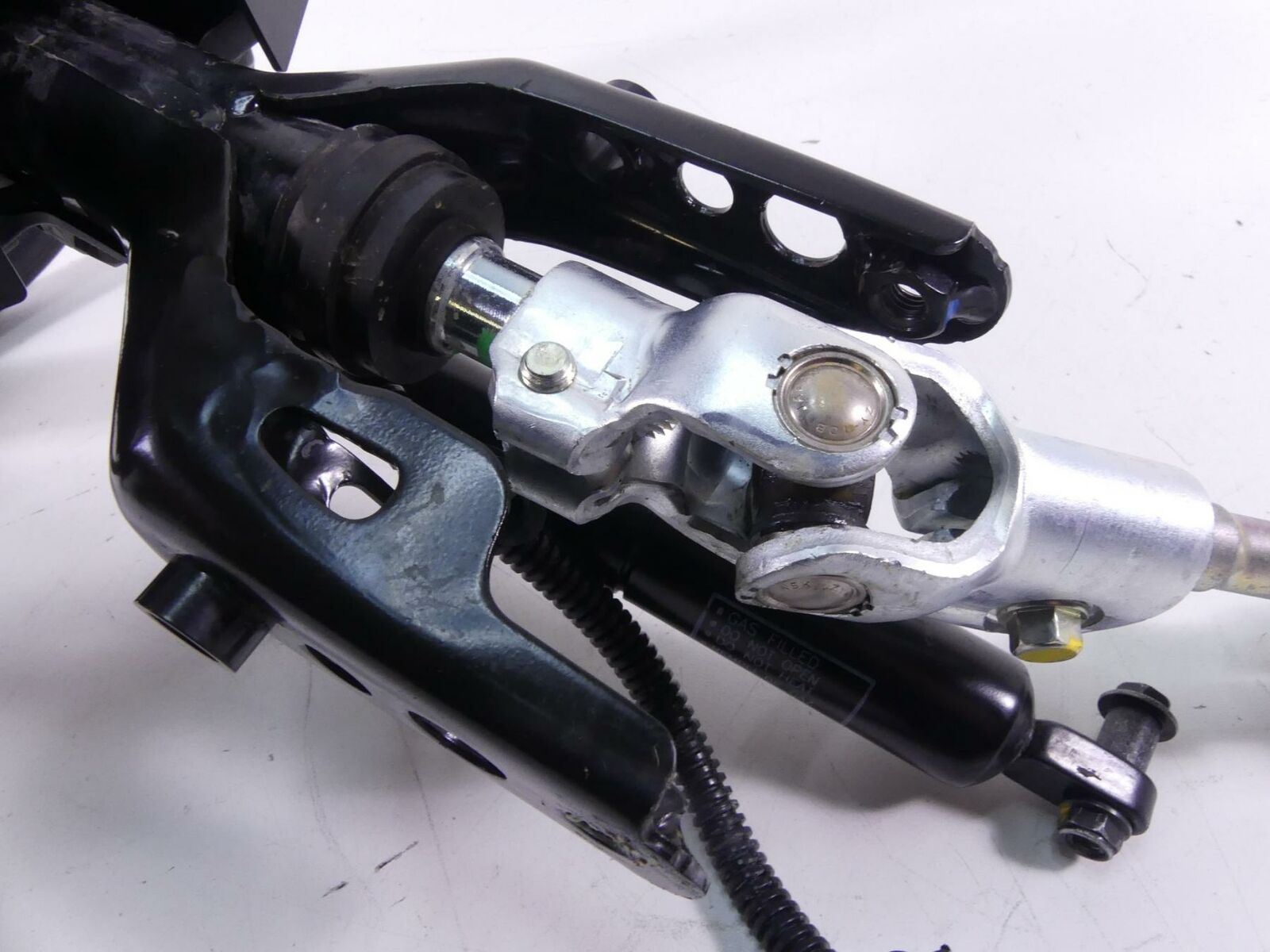 2019 Honda Talon SXS1000 S2X Steering Wheel Mount Assembly 53110-HL3-A01 {{ shop.shopifyCountryName }} - Mototech271