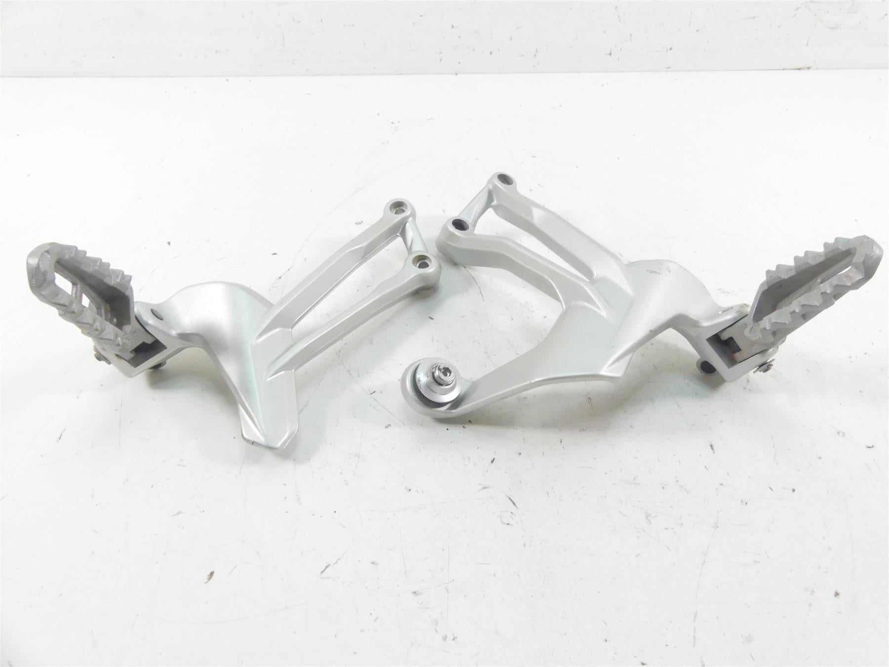 2020 Ducati Multistrada 1260 Enduro Rear Passenger Footpeg Rest Set 82412631AA {{ shop.shopifyCountryName }} - Mototech271