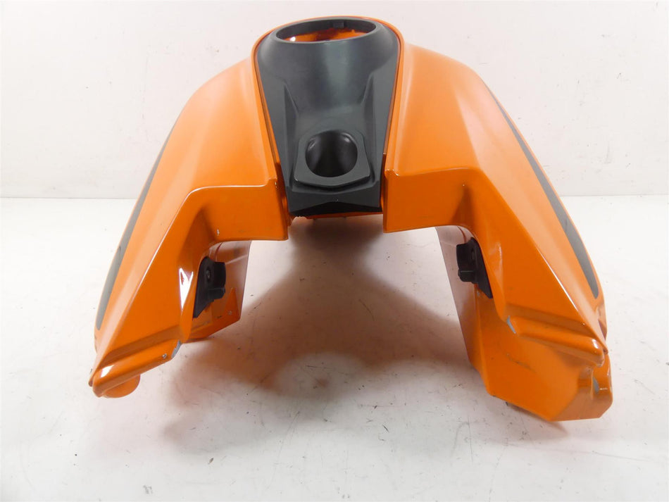 2015 KTM 1290R Super Duke Fuel Gas Petrol Tank & Upper Cover 6130701304430A {{ shop.shopifyCountryName }} - Mototech271
