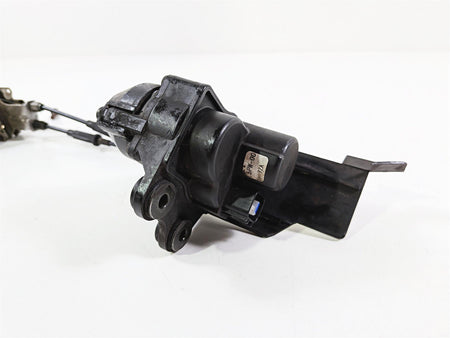 2008 Yamaha YZF R1 RN19 Exhaust Valve & Servo Actuator Motor 5VY-85820-10-00 {{ shop.shopifyCountryName }} - Mototech271