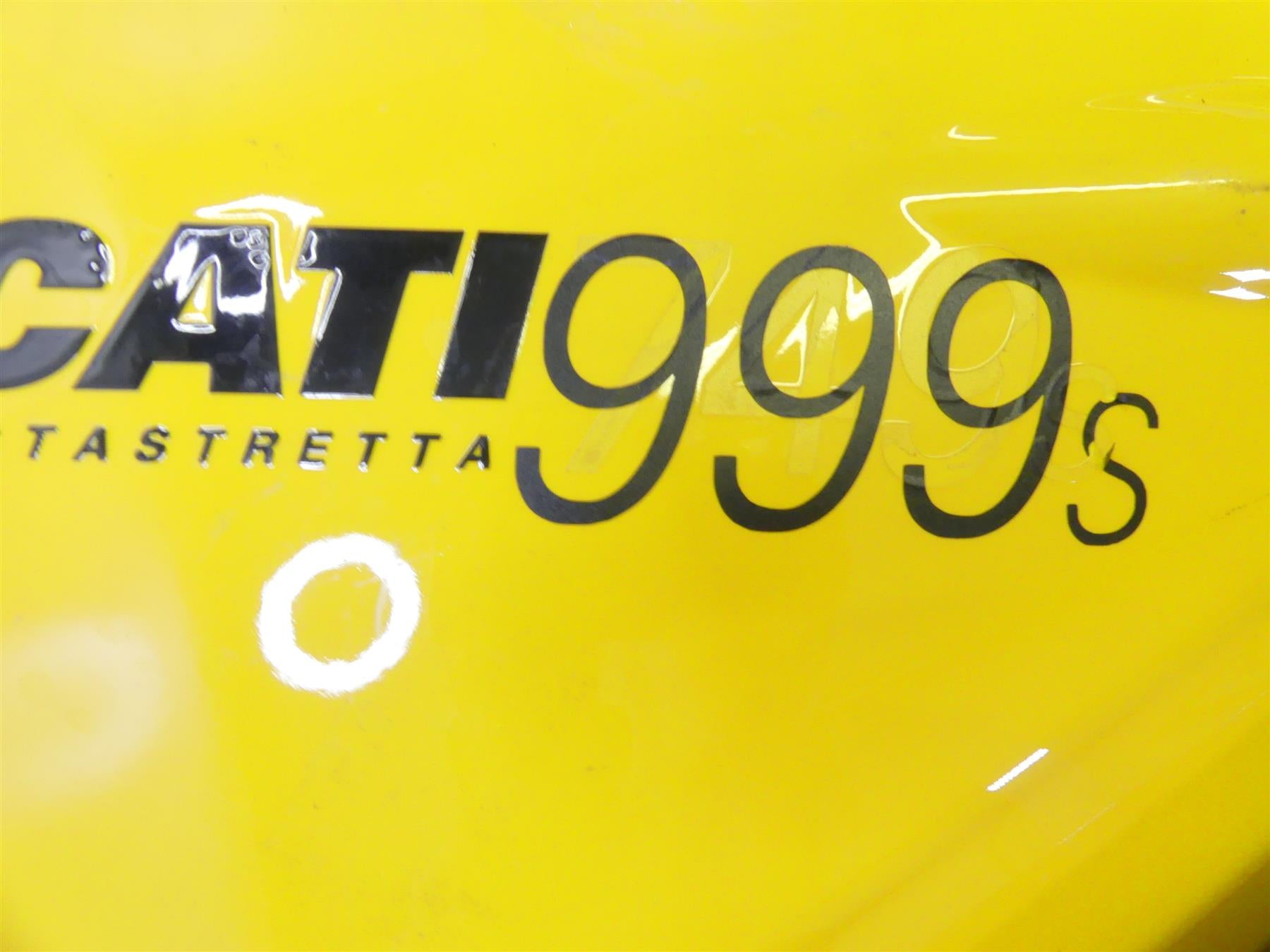 2004 Ducati 999 SBK Aftermarket Yellow Nose Tail Side Fairing Cover Cowl Set Kit {{ shop.shopifyCountryName }} - Mototech271
