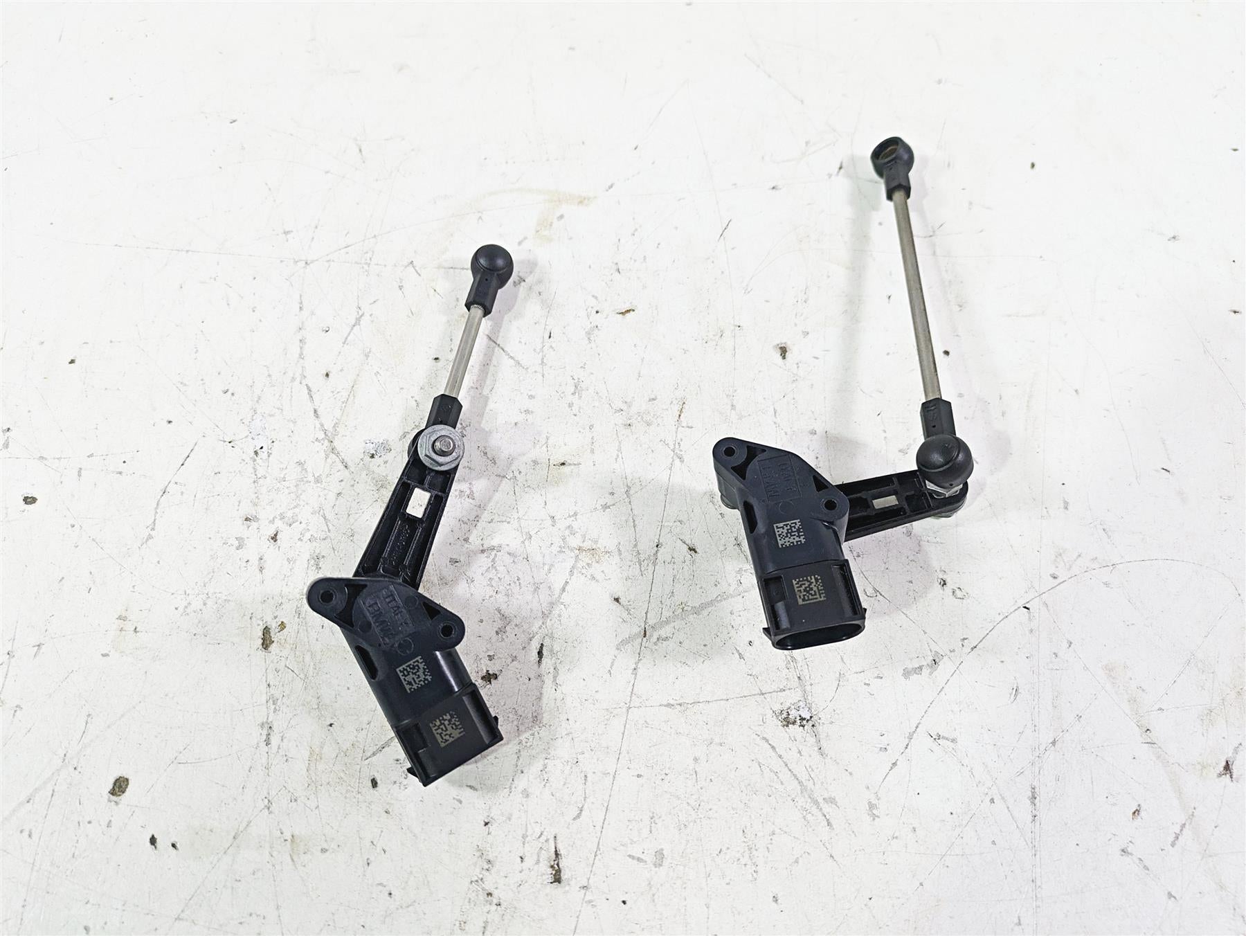 2022 BMW R1250 RT K052 Front Rear Bike Leveling Sensor Set 37146870000 {{ shop.shopifyCountryName }} - Mototech271