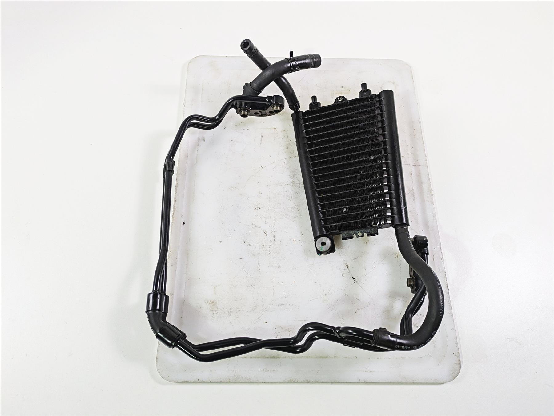 2019 Harley Softail FXDR 114 Oil Cooler & Lines Set 62700191 {{ shop.shopifyCountryName }} - Mototech271