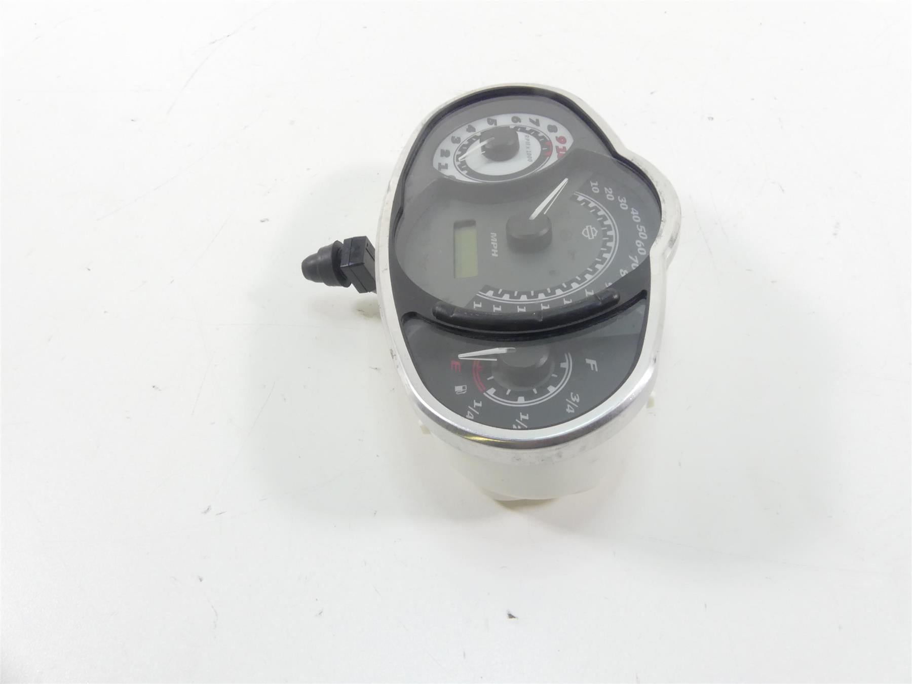 2011 Harley VRSCF Muscle Rod Speedometer Gauges Instrument - 7K 71962-09A {{ shop.shopifyCountryName }} - Mototech271