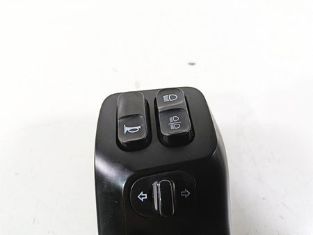 2018 Indian Chieftain Dark Horse Left Hand Control Switch 4016912 4018465 {{ shop.shopifyCountryName }} - Mototech271