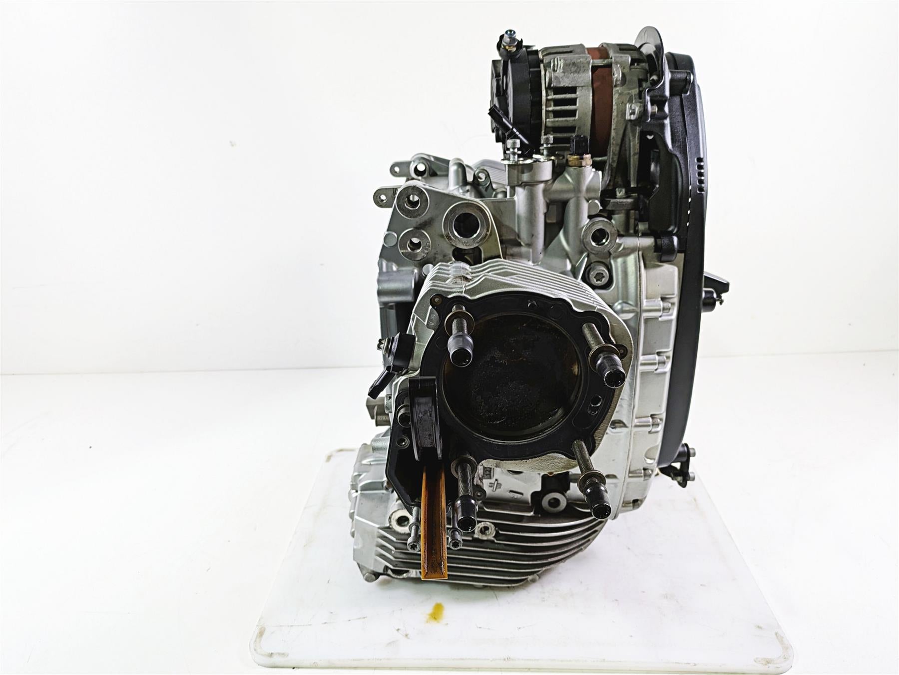 2012 BMW R1200R K27 Engine Motor 58k - Read 11008528685 {{ shop.shopifyCountryName }} - Mototech271