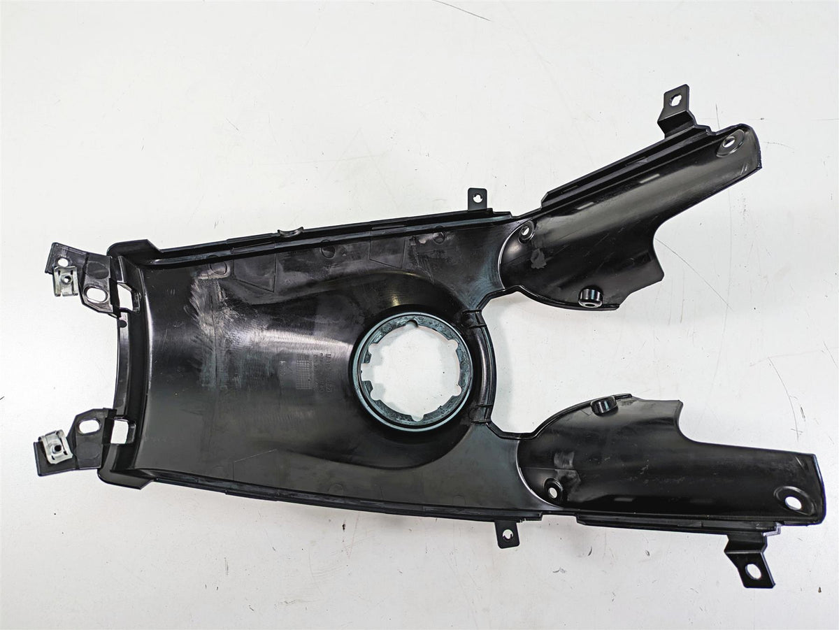2020 Moto Guzzi V85 TT Adventure Center Upper Tank Cover Fairing Cowl 2B005462 {{ shop.shopifyCountryName }} - Mototech271