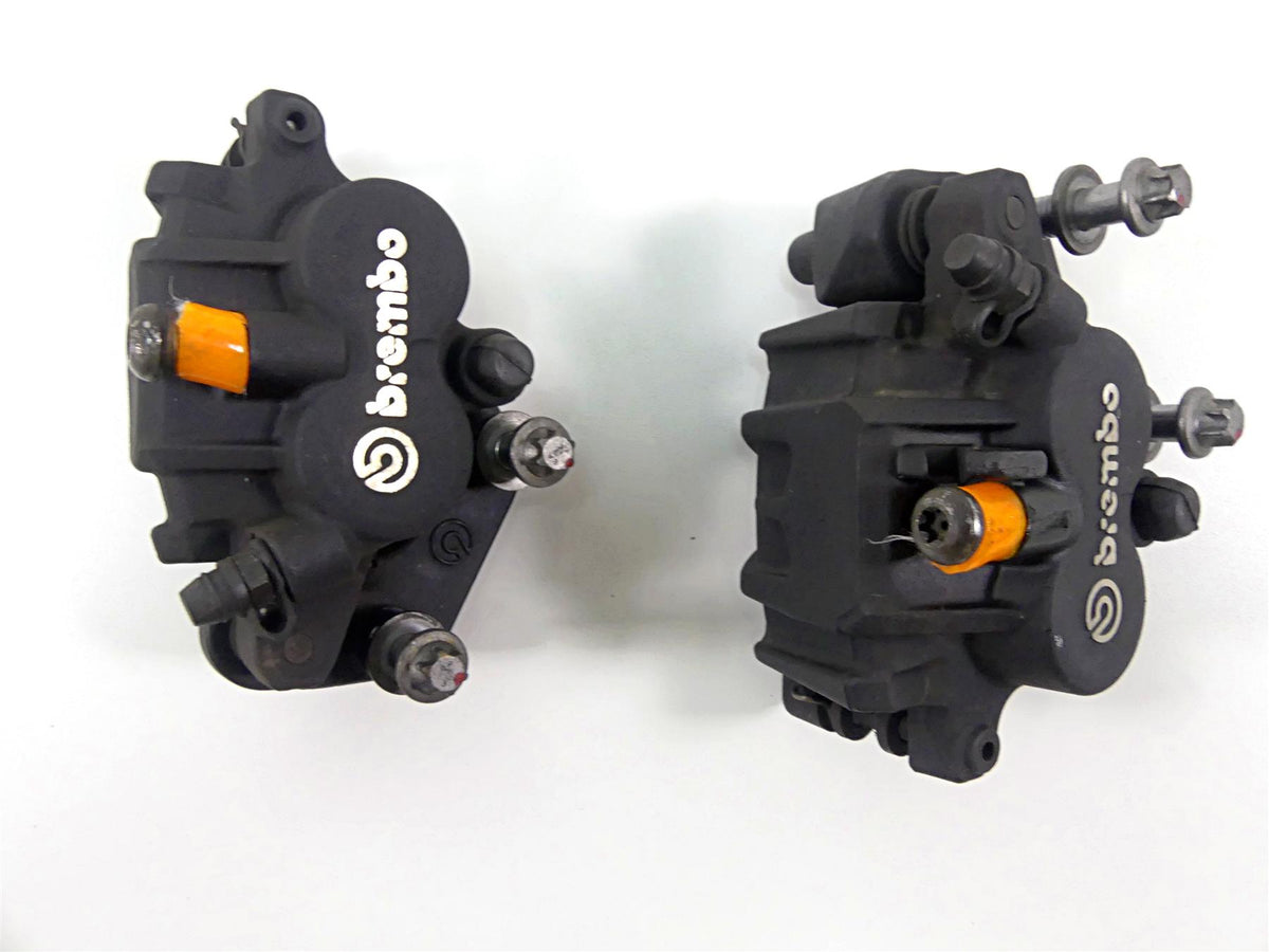 2013 BMW F800GS STD K72 Front Brake Caliper Set 34117716715 34117716716 {{ shop.shopifyCountryName }} - Mototech271