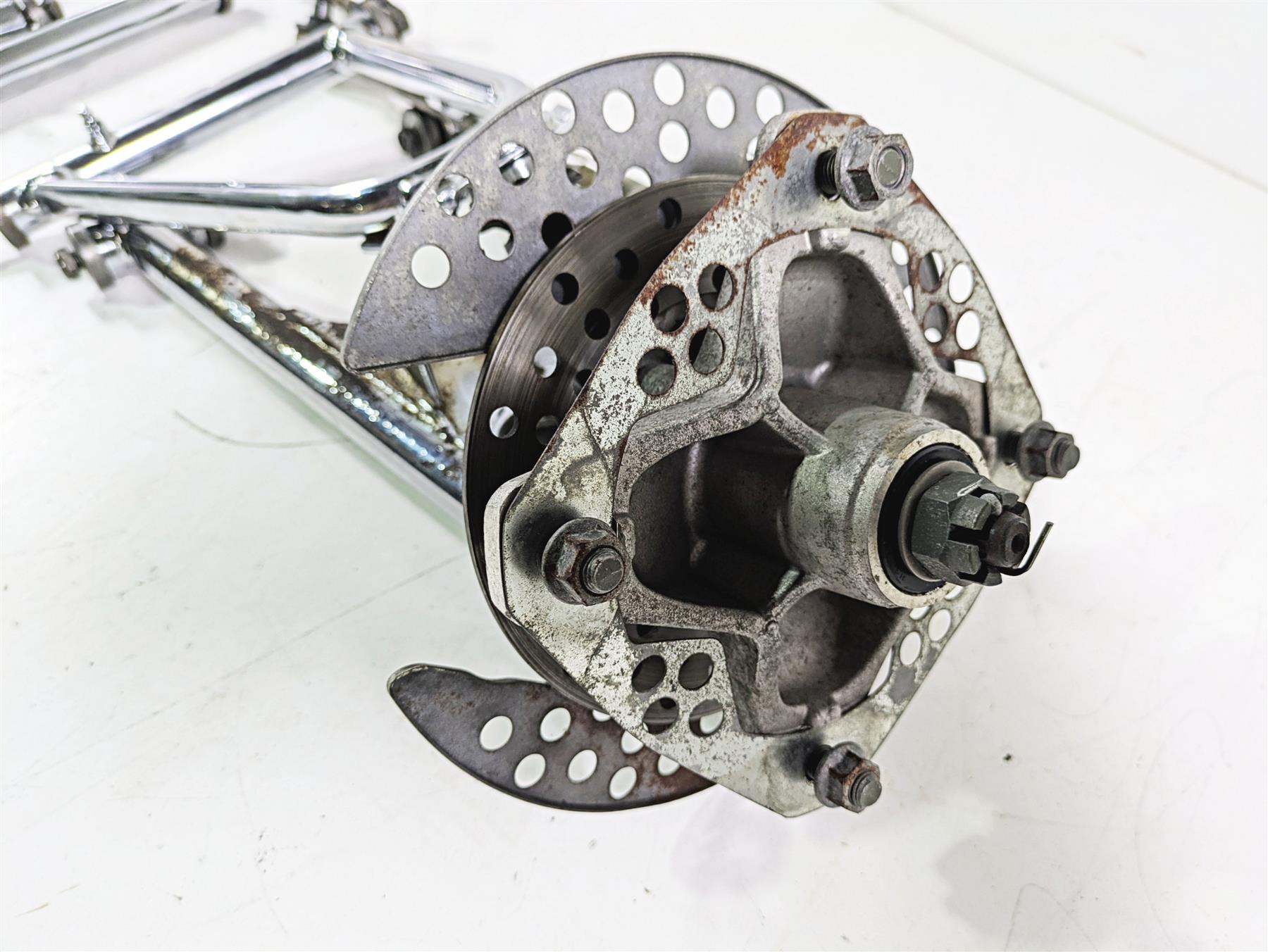 2001 Yamaha Banshee YFZ350 Front Left & Right Knee Assembly Set 2GU-23570-00-35 {{ shop.shopifyCountryName }} - Mototech271