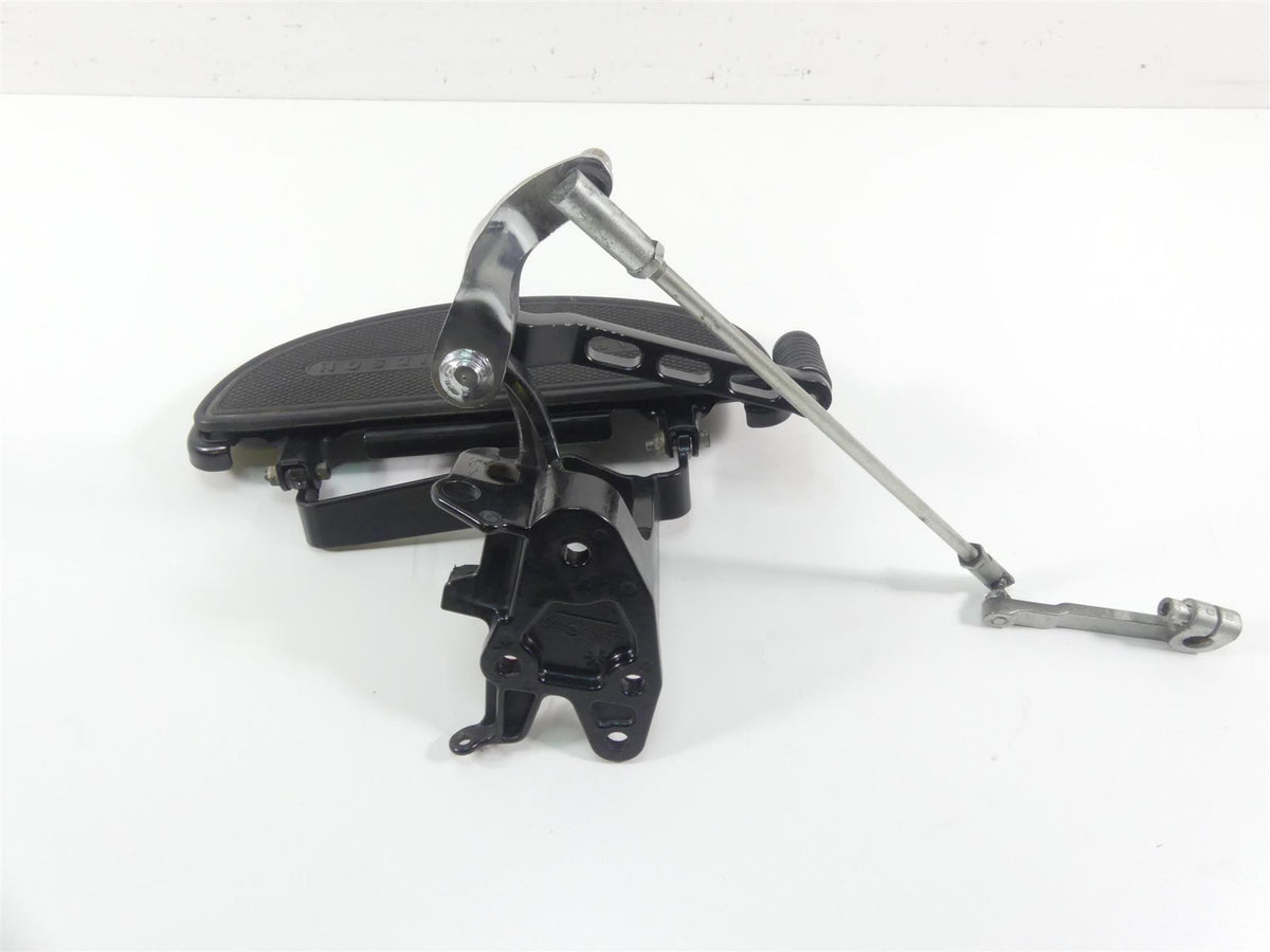 2008 Harley Softail FLSTSB Cross Bones Left Floorboard & Shifter Set 33630-07A {{ shop.shopifyCountryName }} - Mototech271