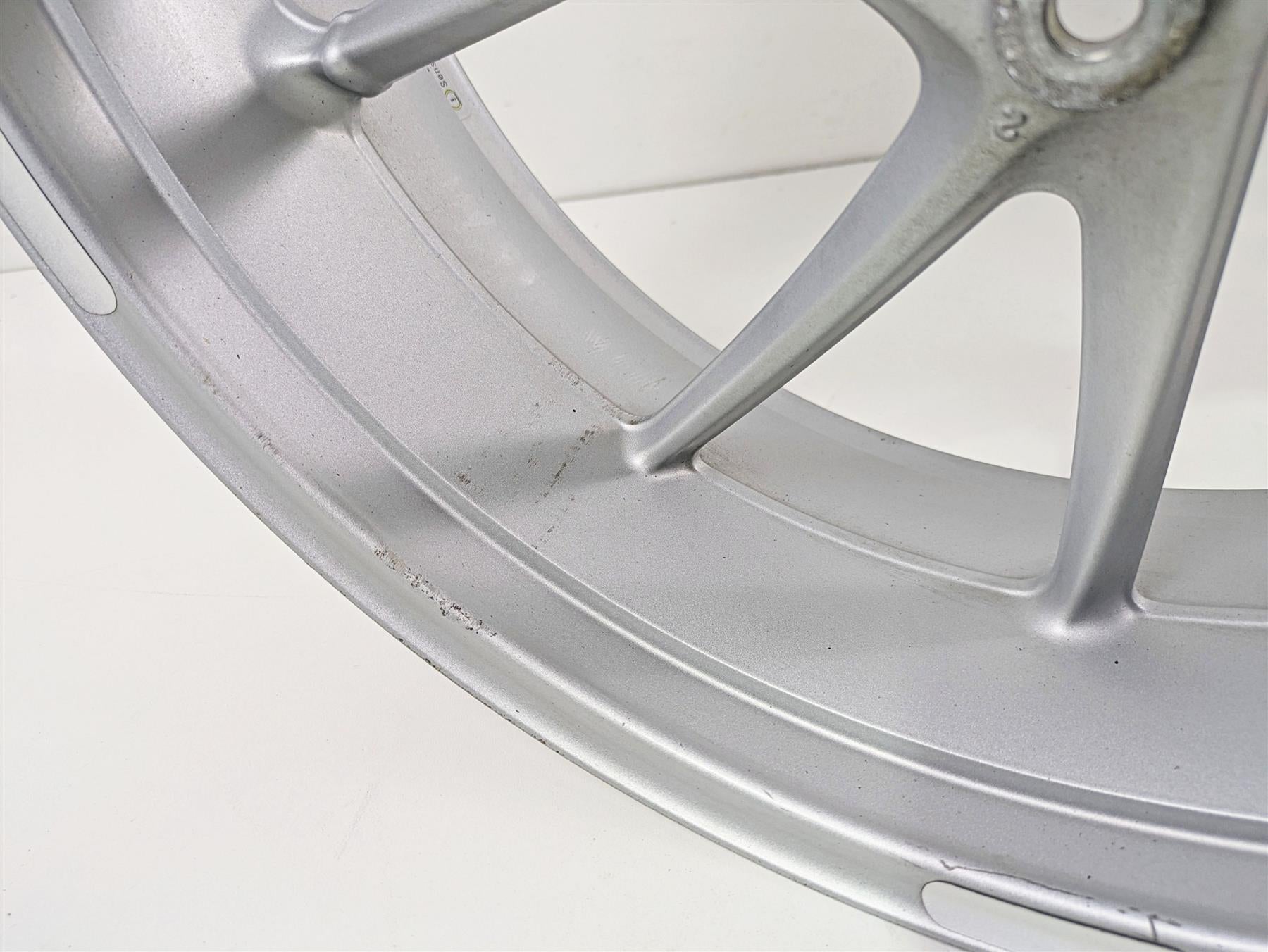2016 BMW R1200RT K52 Straight 17x5.5 Rear Wheel Rim 36317727235 {{ shop.shopifyCountryName }} - Mototech271