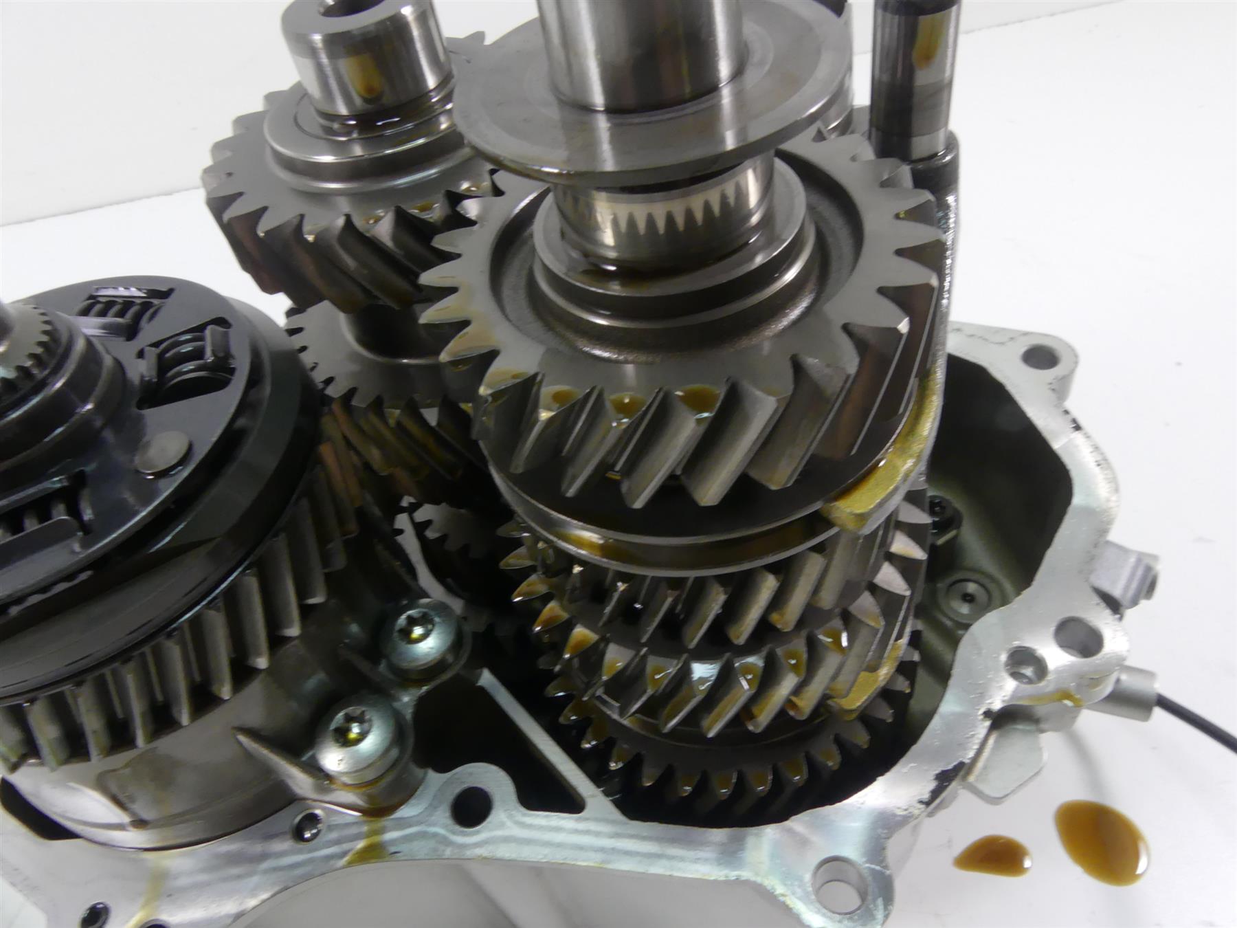 2015 BMW K1600GT K48 6-Speed Transmission Gear Box UAB - 40K 23008396072 {{ shop.shopifyCountryName }} - Mototech271