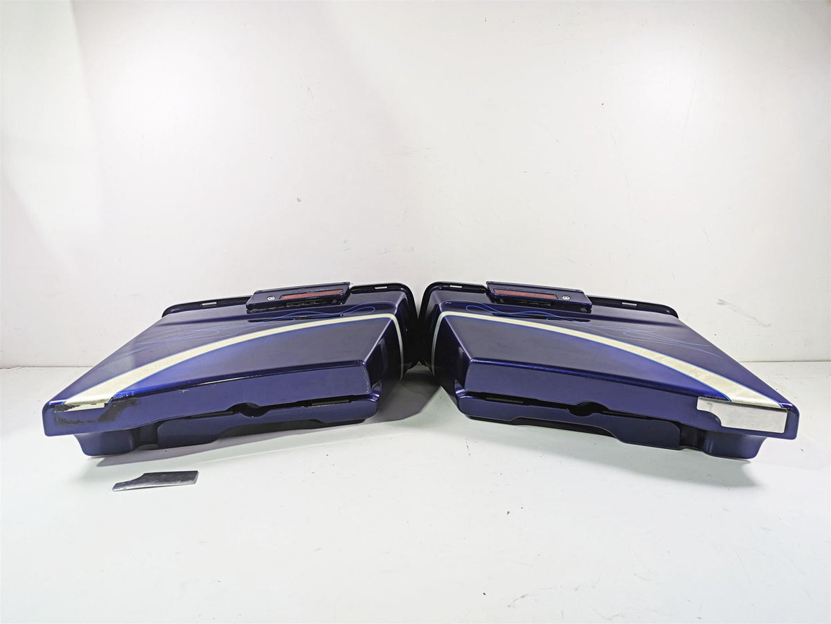 2010 Harley Touring FLHXSE CVO Street Glide Saddlebag Set Candy Condor 92464-10 {{ shop.shopifyCountryName }} - Mototech271