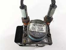 Load image into Gallery viewer, 2016 Indian Chief Classic Nissin Abs Brake Pump Module Unit Block 2204981 | Mototech271
