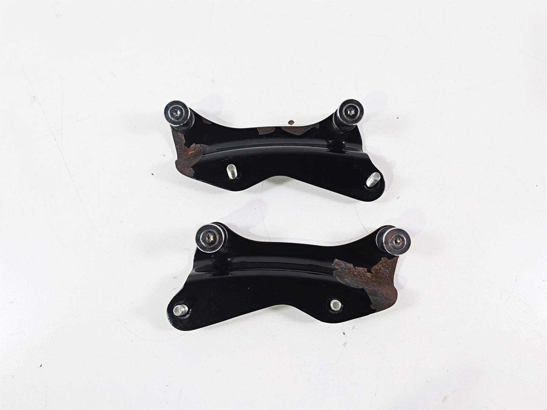 2020 Harley Touring FLTRK Road Glide 4-Point Docking Hardware Kit 52300354 {{ shop.shopifyCountryName }} - Mototech271