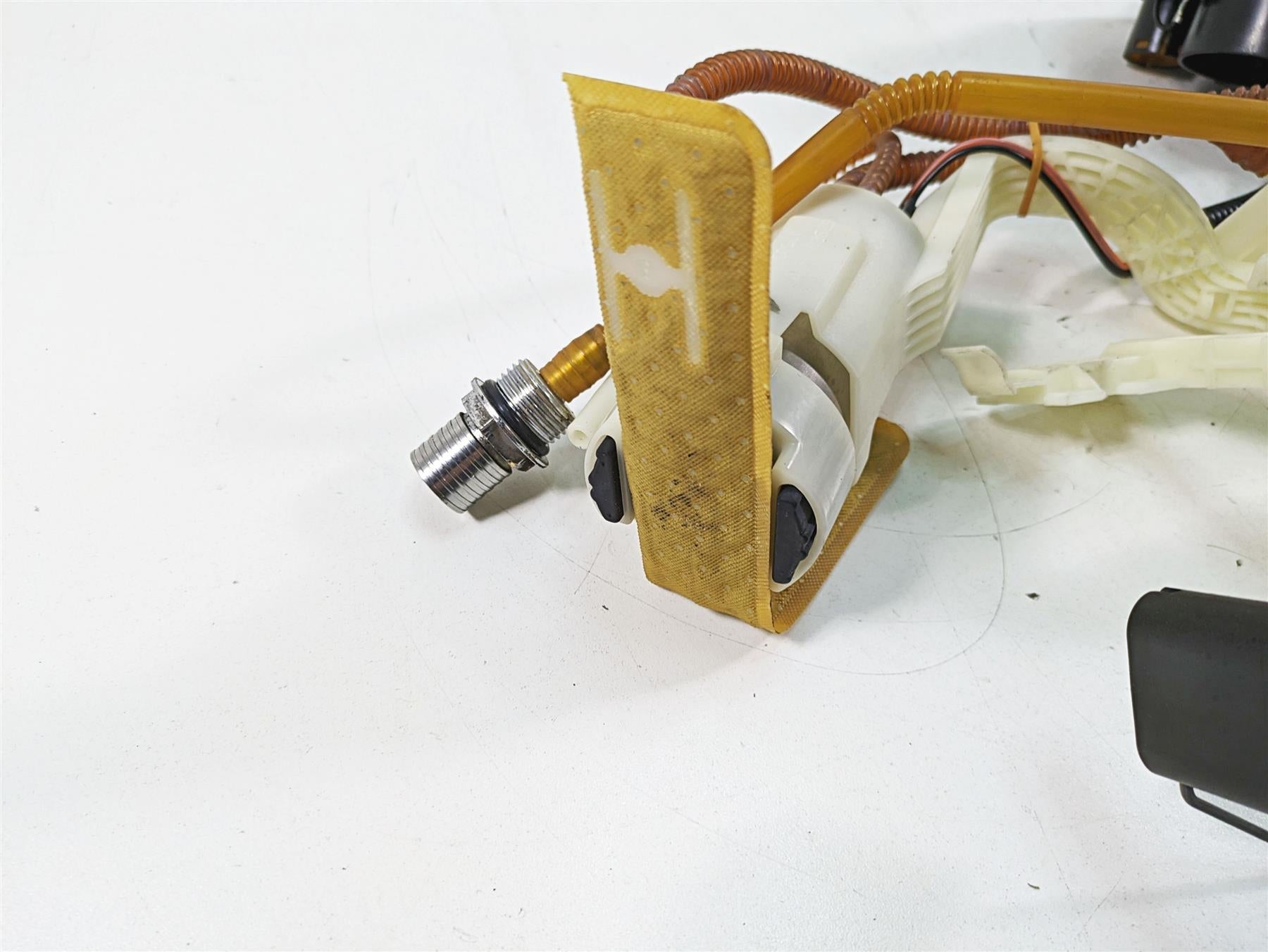 2010 Harley Touring FLHTCU Electra Glide Fuel Gas Petrol Pump - Tested 75069-08A {{ shop.shopifyCountryName }} - Mototech271