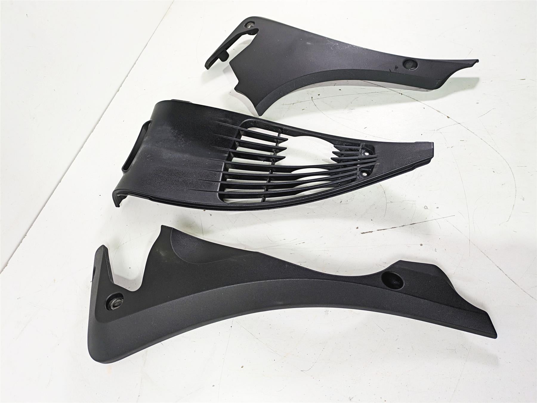 2012 Victory Cross Country Radiator Side & Center Cover Set 5136648 5437803 {{ shop.shopifyCountryName }} - Mototech271