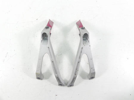 2015 Honda CBR1000 RR SC59 Rear Passenger Footpeg Peg Set 50760-MFL-D20 {{ shop.shopifyCountryName }} - Mototech271
