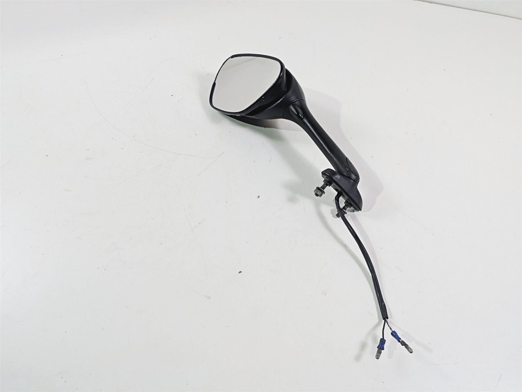 2006 Suzuki GSXR1000 K6 Left Mirror Blinker Turn Signal 56600-41G01 56600-41G03 {{ shop.shopifyCountryName }} - Mototech271