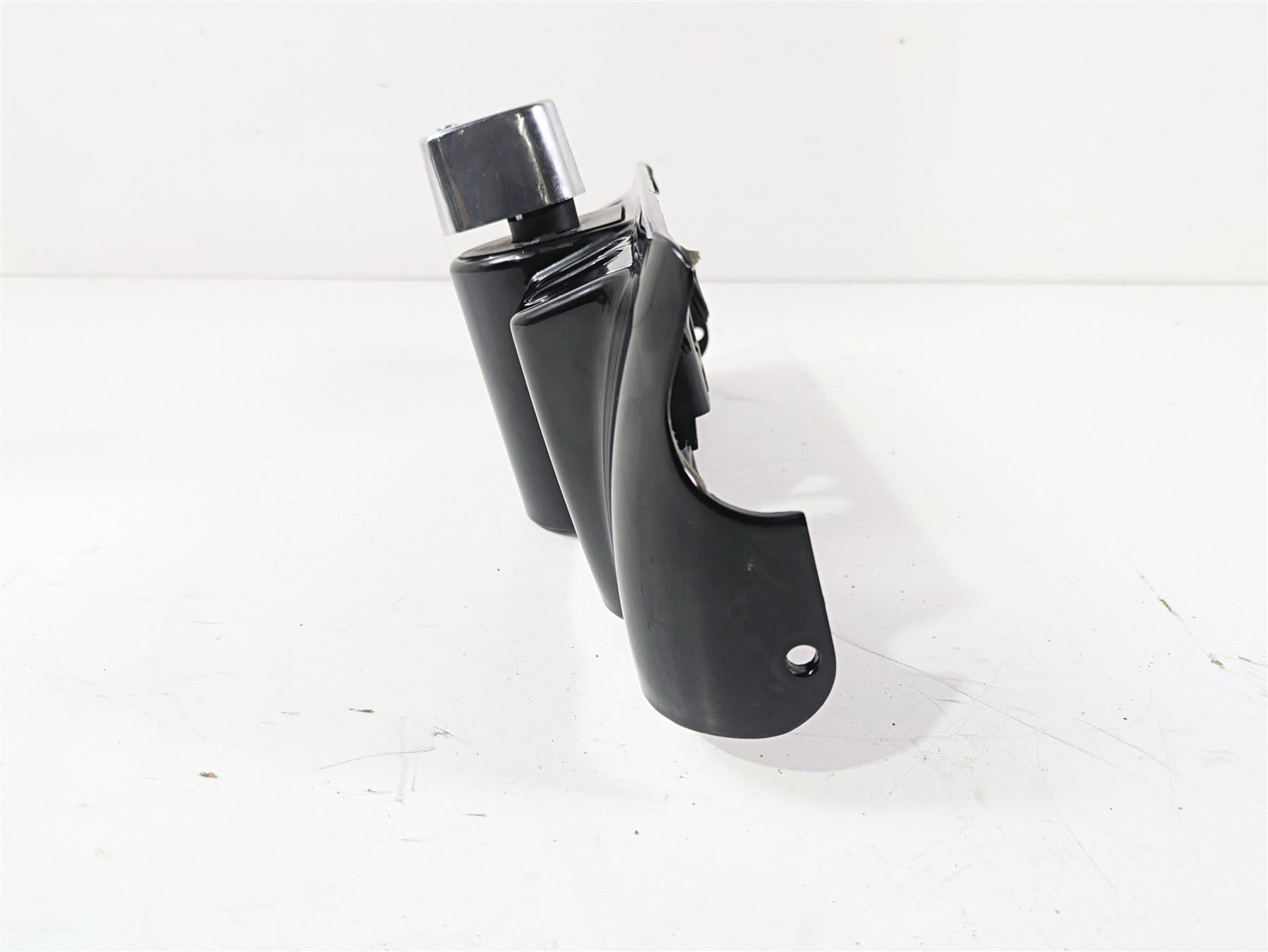 2010 Harley Touring FLHXSE CVO Street Glide Ignition Switch Lock - Vin 71572-06 {{ shop.shopifyCountryName }} - Mototech271