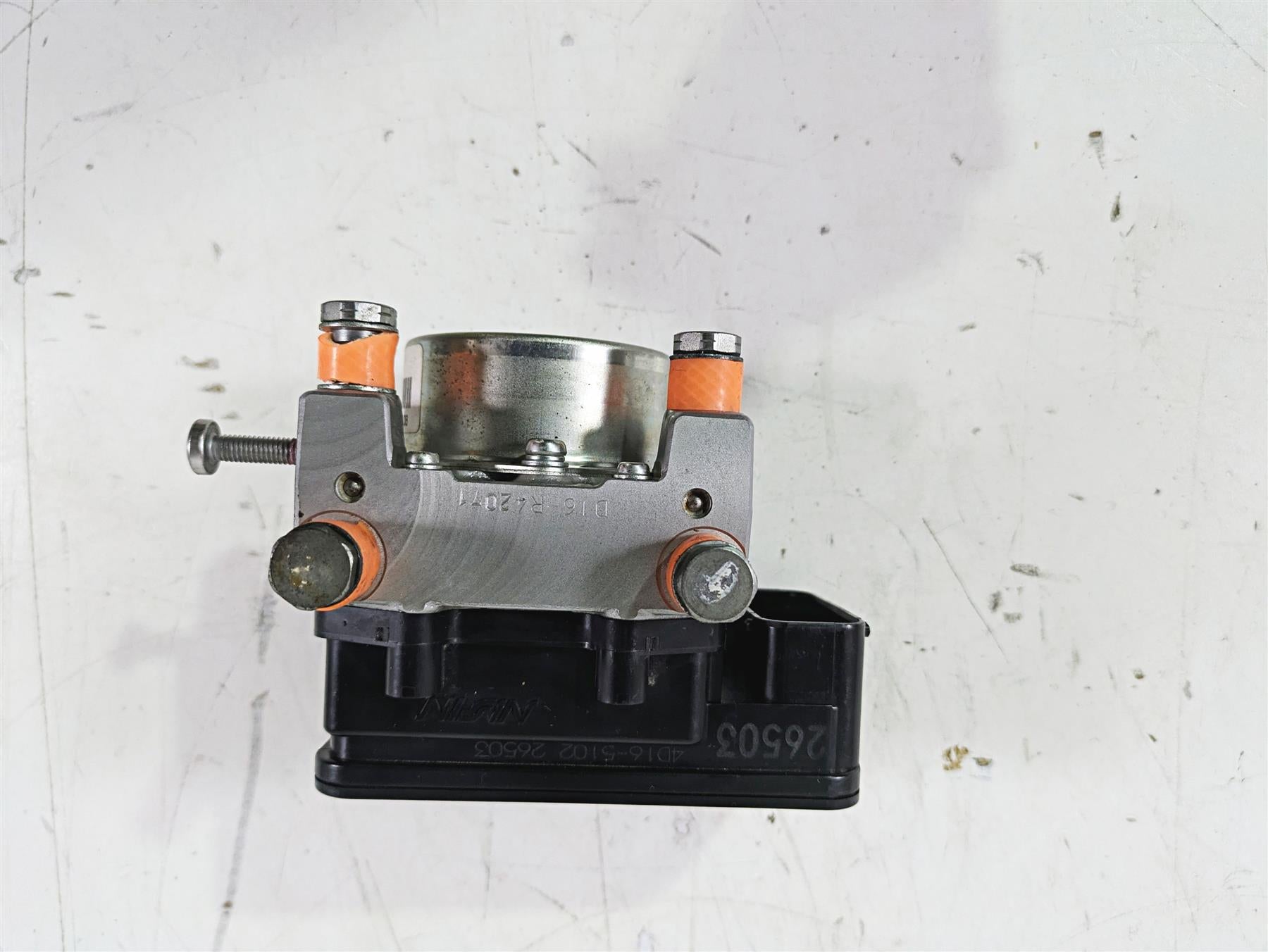 2015 Triumph Tiger Explorer XC Abs Brake Pump Unit Module T2026501 {{ shop.shopifyCountryName }} - Mototech271