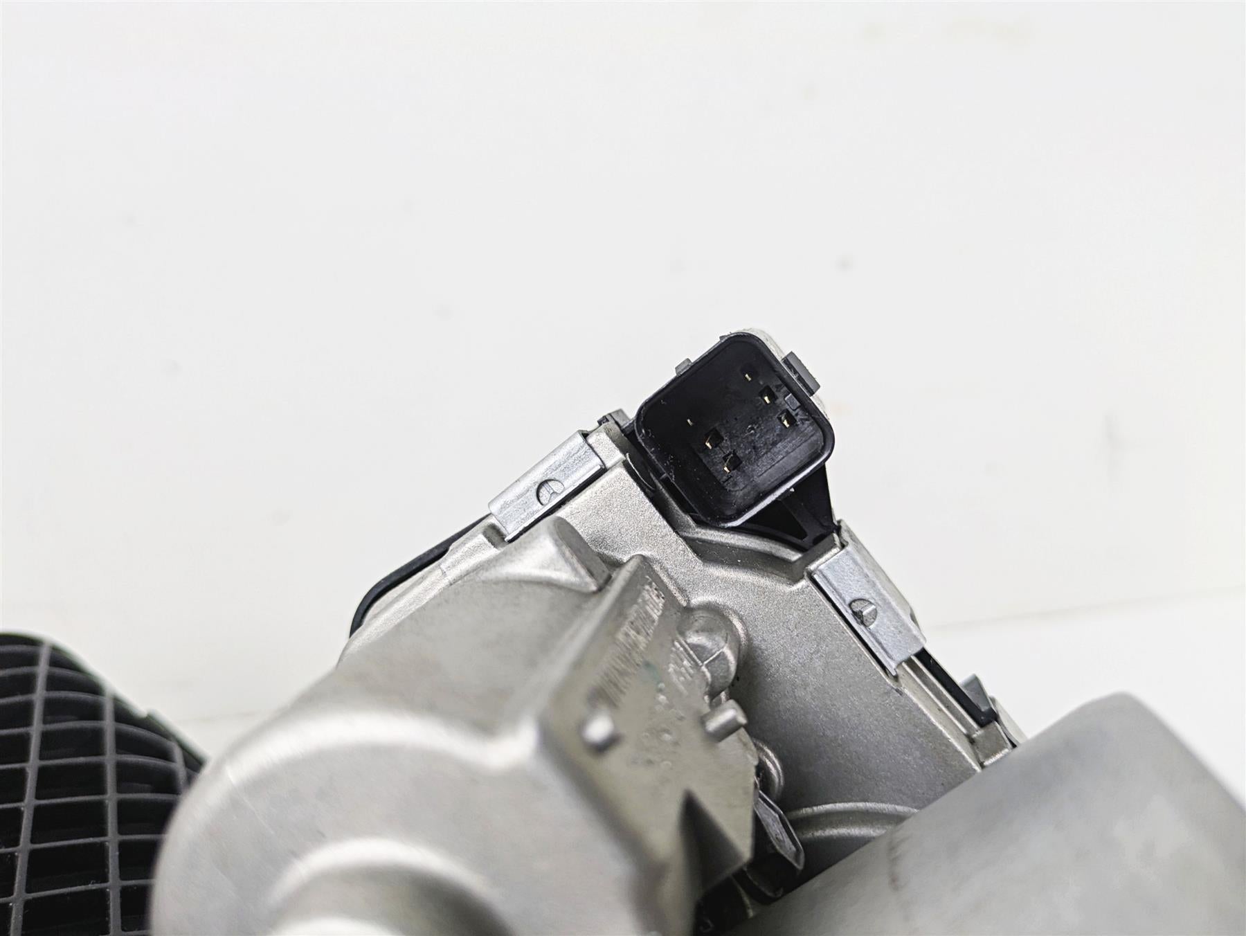2014 BMW K1600 GTL K48 Intake Manifold & Throttle Body 13548564960 13717712328 {{ shop.shopifyCountryName }} - Mototech271