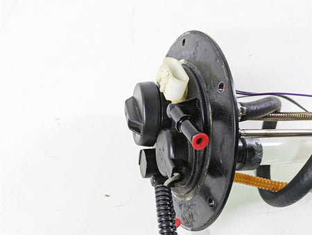2010 Harley VRSCF Muscle Rod Fuel Gas Petrol Pump - Tested 75310-07 {{ shop.shopifyCountryName }} - Mototech271