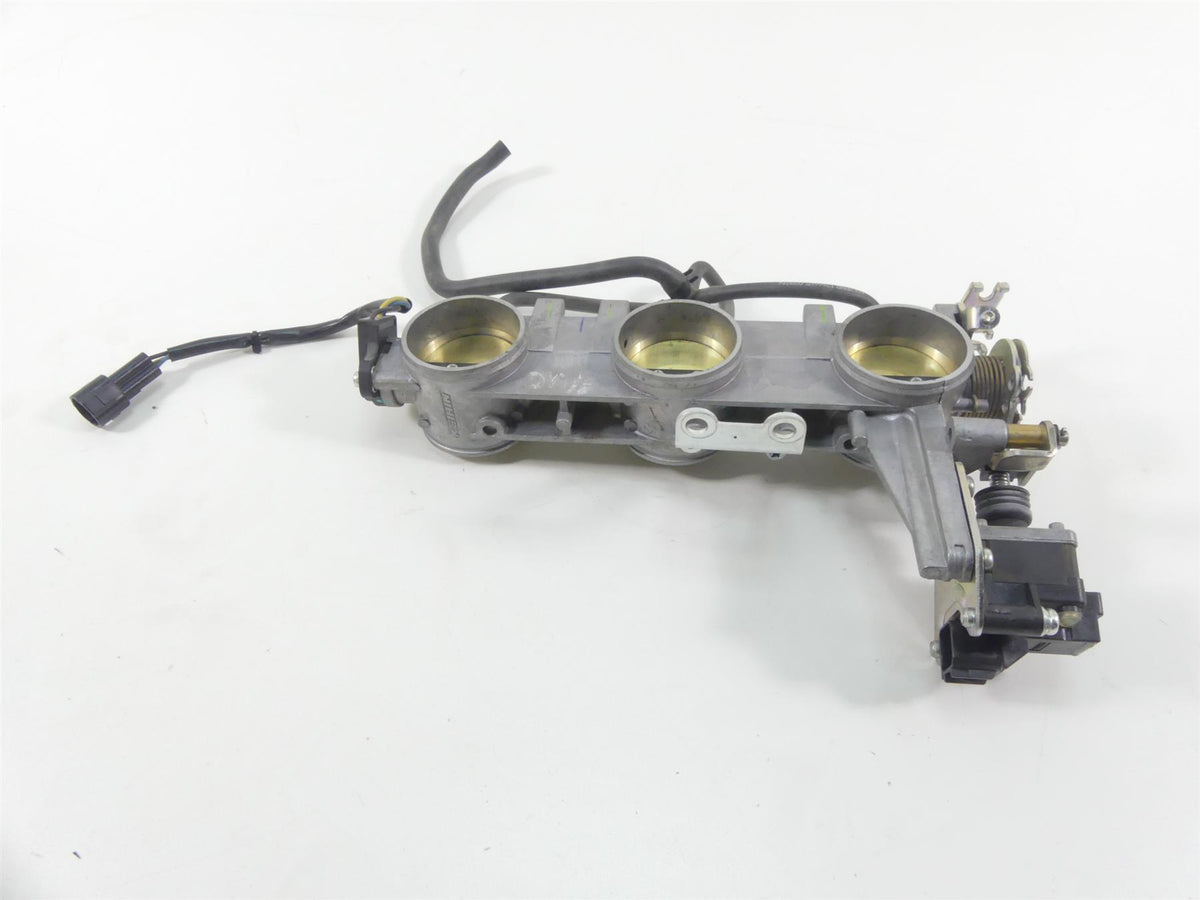 2015 Triumph 1050 Speed Triple R Keihin Throttle Body Set T1240410 {{ shop.shopifyCountryName }} - Mototech271