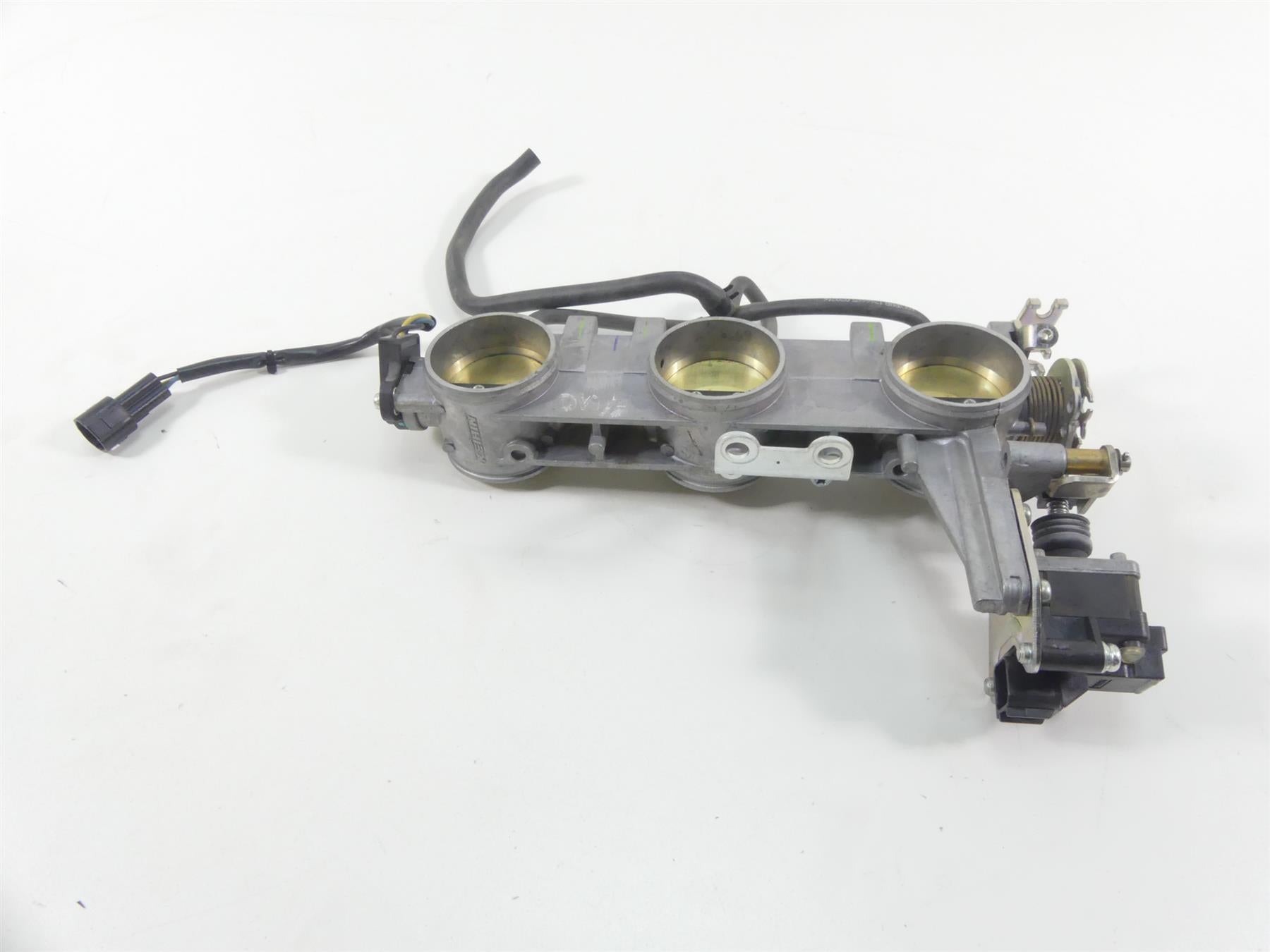 2015 Triumph 1050 Speed Triple R Keihin Throttle Body Set T1240410 {{ shop.shopifyCountryName }} - Mototech271