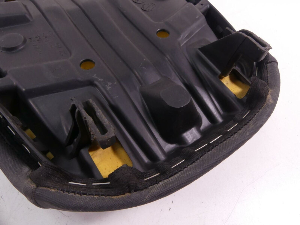 BMW R1200GS K255 K25 Unheated Rear Passenger Seat Saddle -Read 52537667726 {{ shop.shopifyCountryName }} - Mototech271