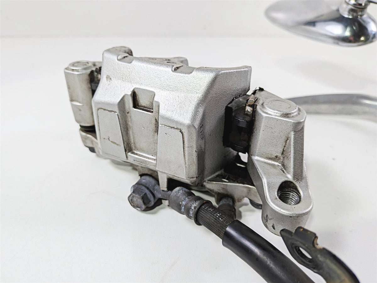 2002 Yamaha XVS650 V-Star Classic Front Brake Caliper & Master 4WM-2580U-00-00 {{ shop.shopifyCountryName }} - Mototech271