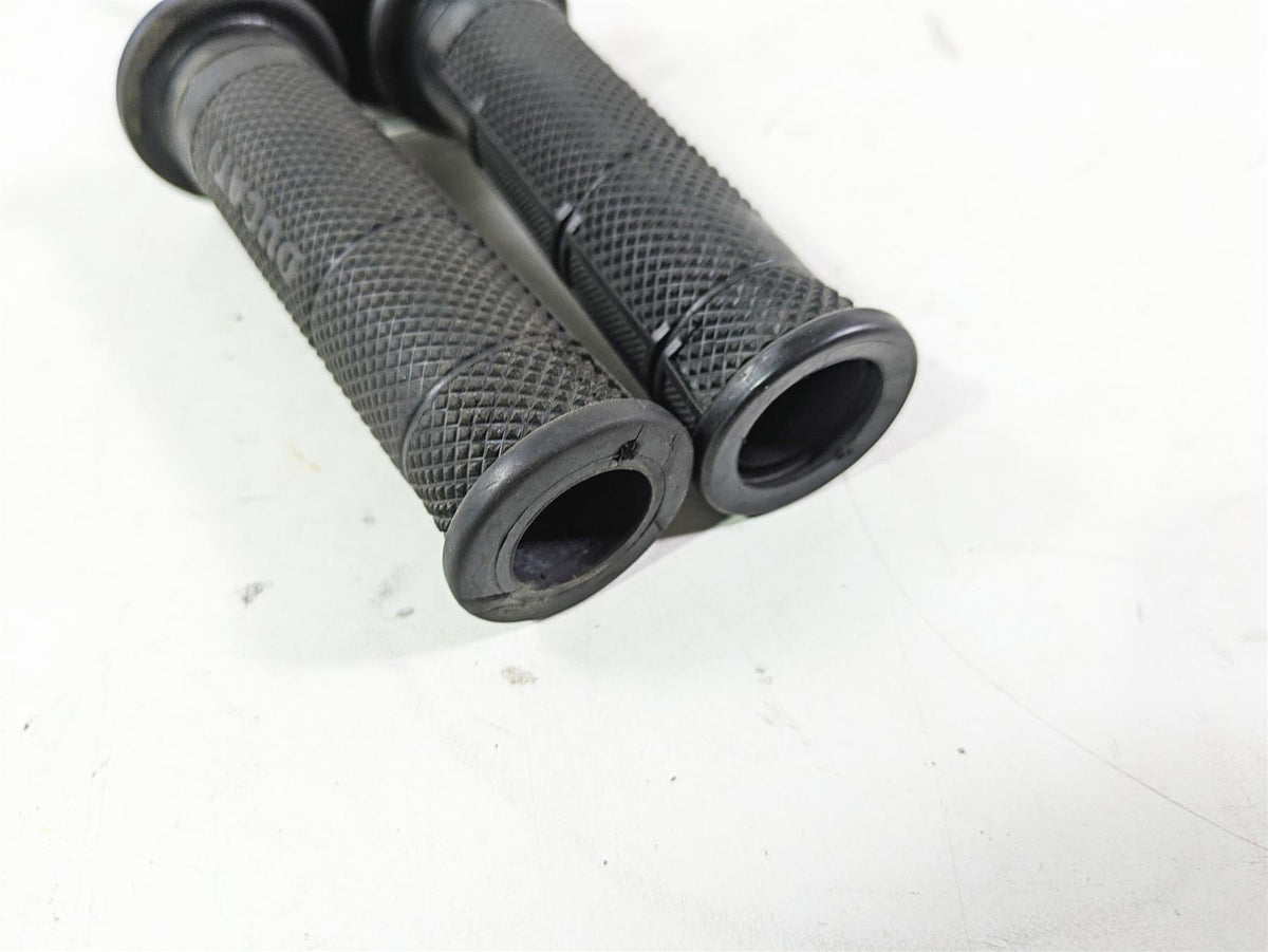 2018 Ducati Hypermotard 939 SP Ride By Wire Throttle Grip READ 66020033E {{ shop.shopifyCountryName }} - Mototech271
