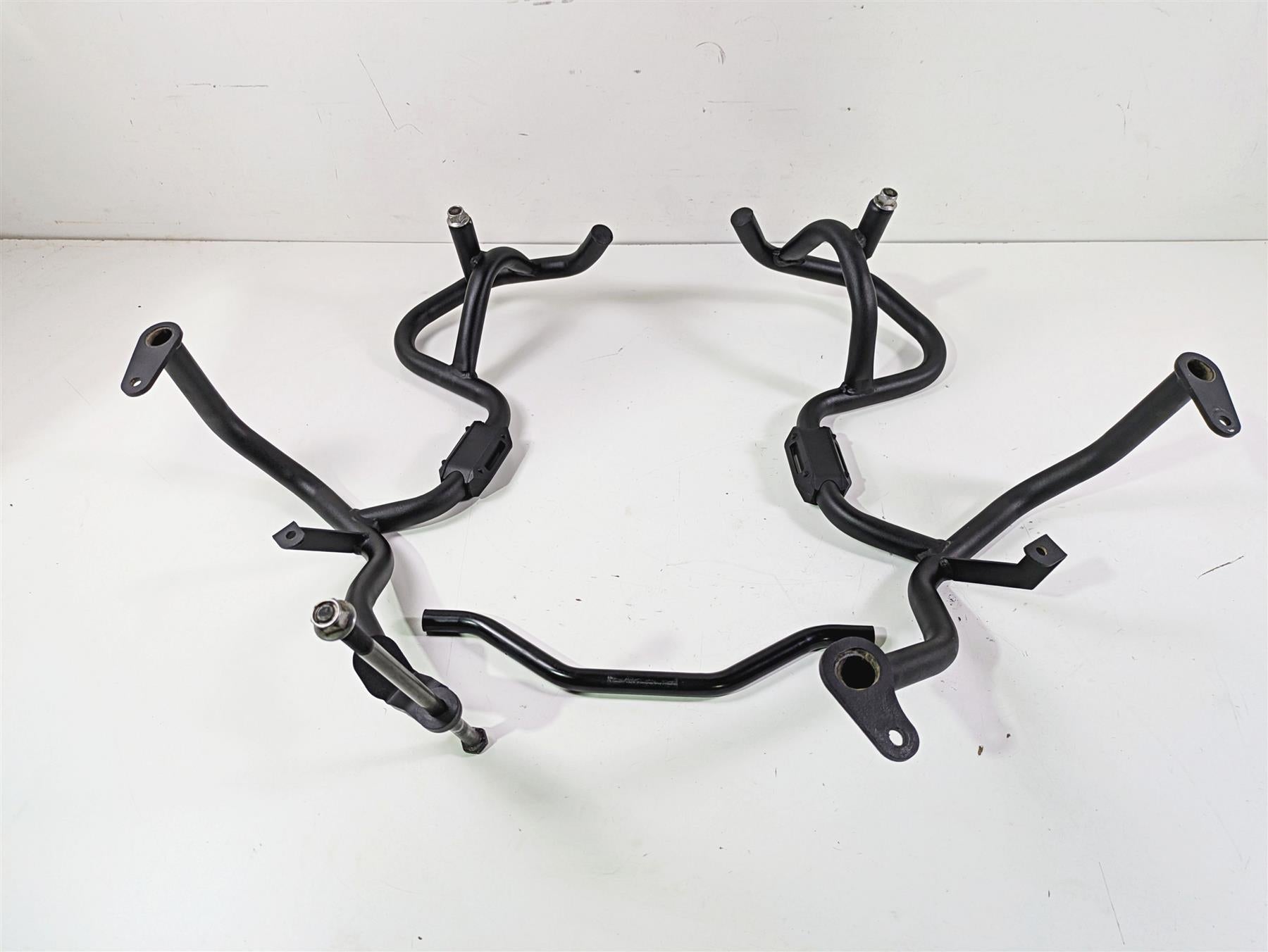 2013 Triumph Tiger 1215 Explorer Givi Engine Crash Bar Guard Set TN6403 {{ shop.shopifyCountryName }} - Mototech271