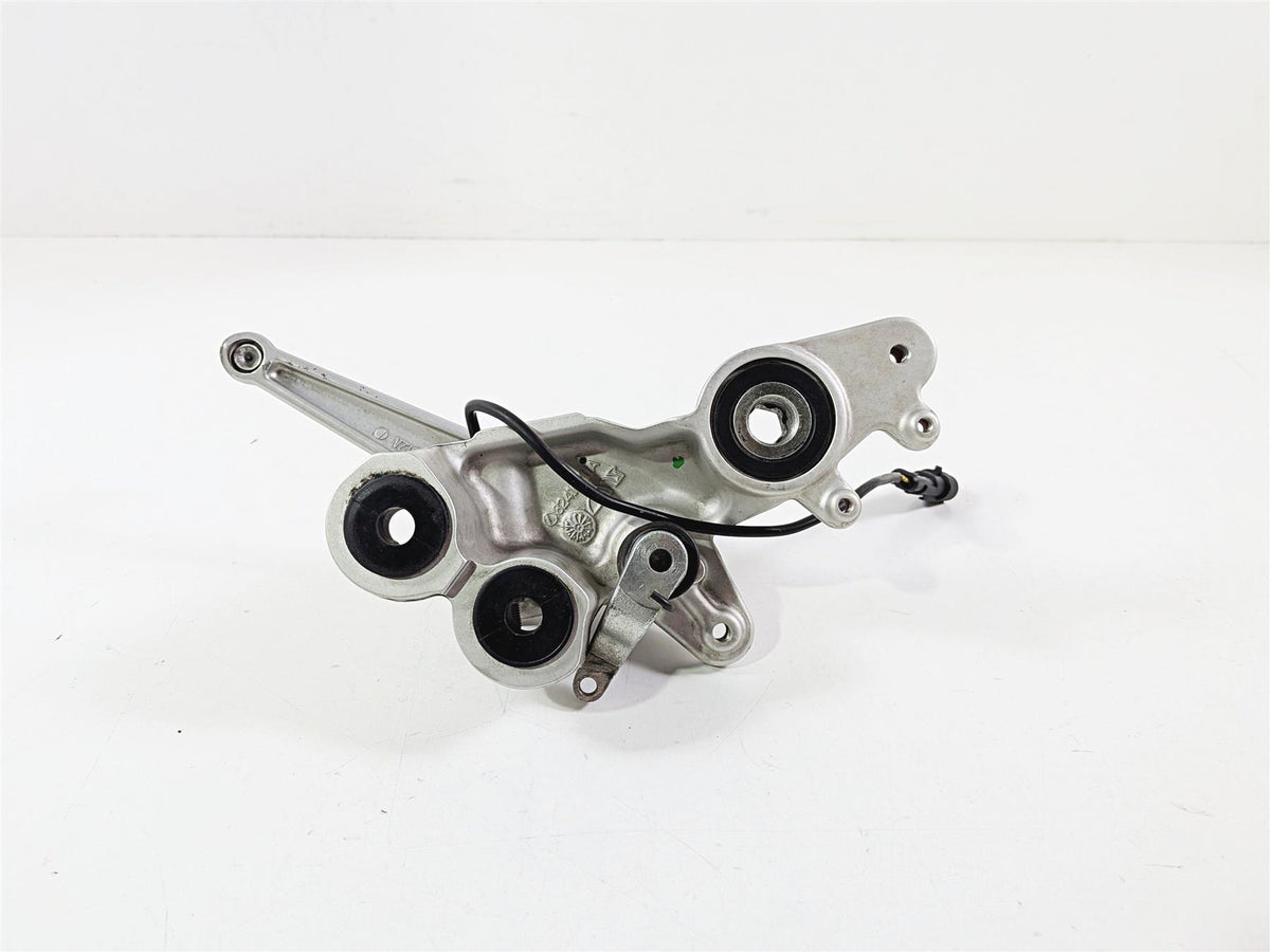 2009 Ducati Hypermotard 1100 S Front Right Foot Peg & Brake Pedal 82420711A-Mototech271