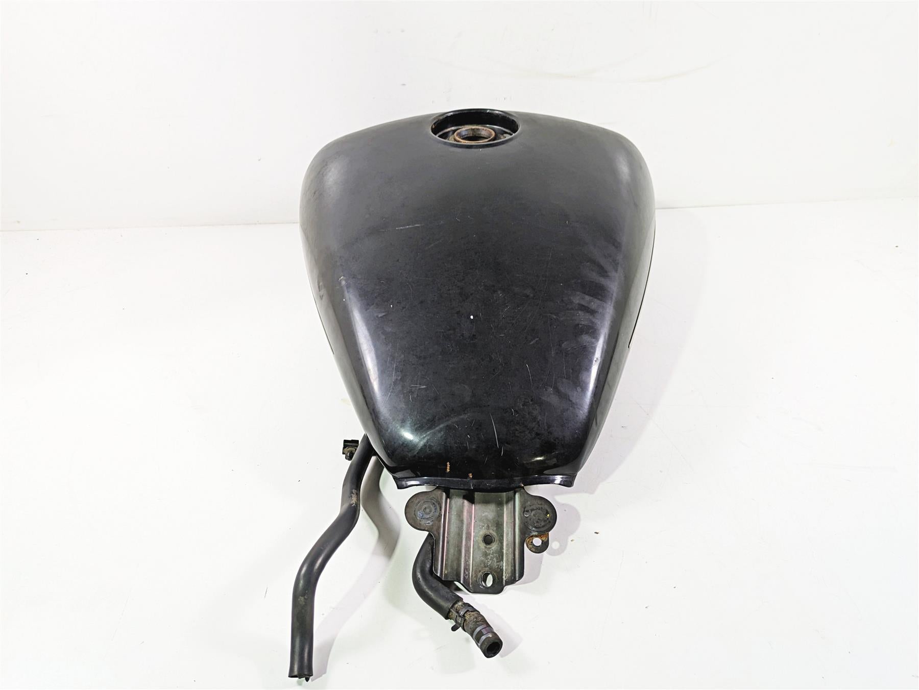 2007 Yamaha XVS1300 V-Star Fuel Gas Petrol Tank - Dented 3D8-YK241-00 {{ shop.shopifyCountryName }} - Mototech271