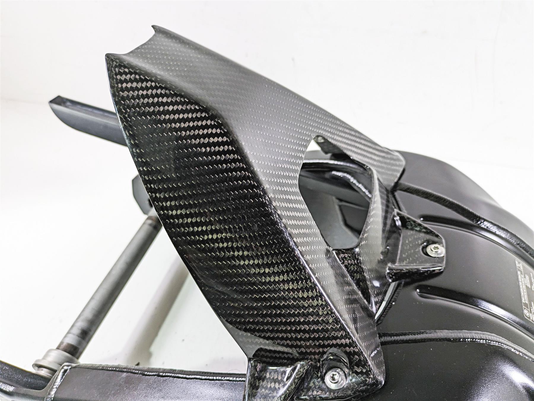 2017 BMW S1000R K47 Rear Swingarm Swing Arm + Carbon Fender 33358549982 {{ shop.shopifyCountryName }} - Mototech271