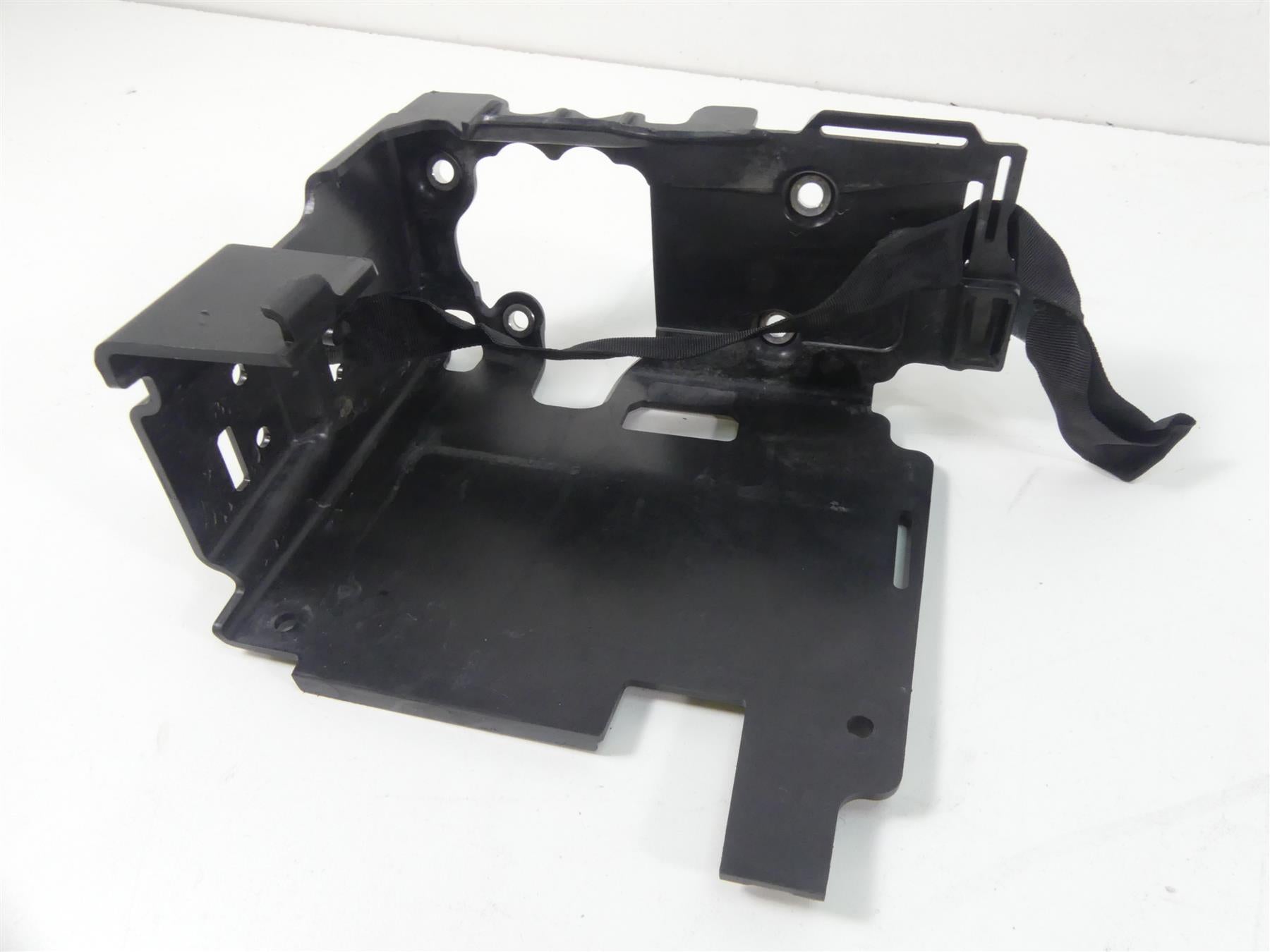2019 Harley FLHC Softail Heritage Electrical Battery Holder Stay Set 69201632 {{ shop.shopifyCountryName }} - Mototech271