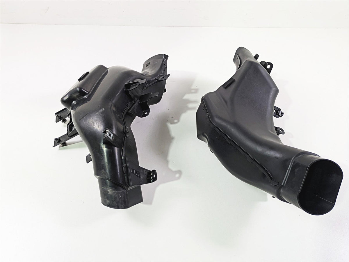 2023 Suzuki GSX1300 RR Hayabusa Air Intake Duct Set & Covers 94420-10L00 {{ shop.shopifyCountryName }} - Mototech271