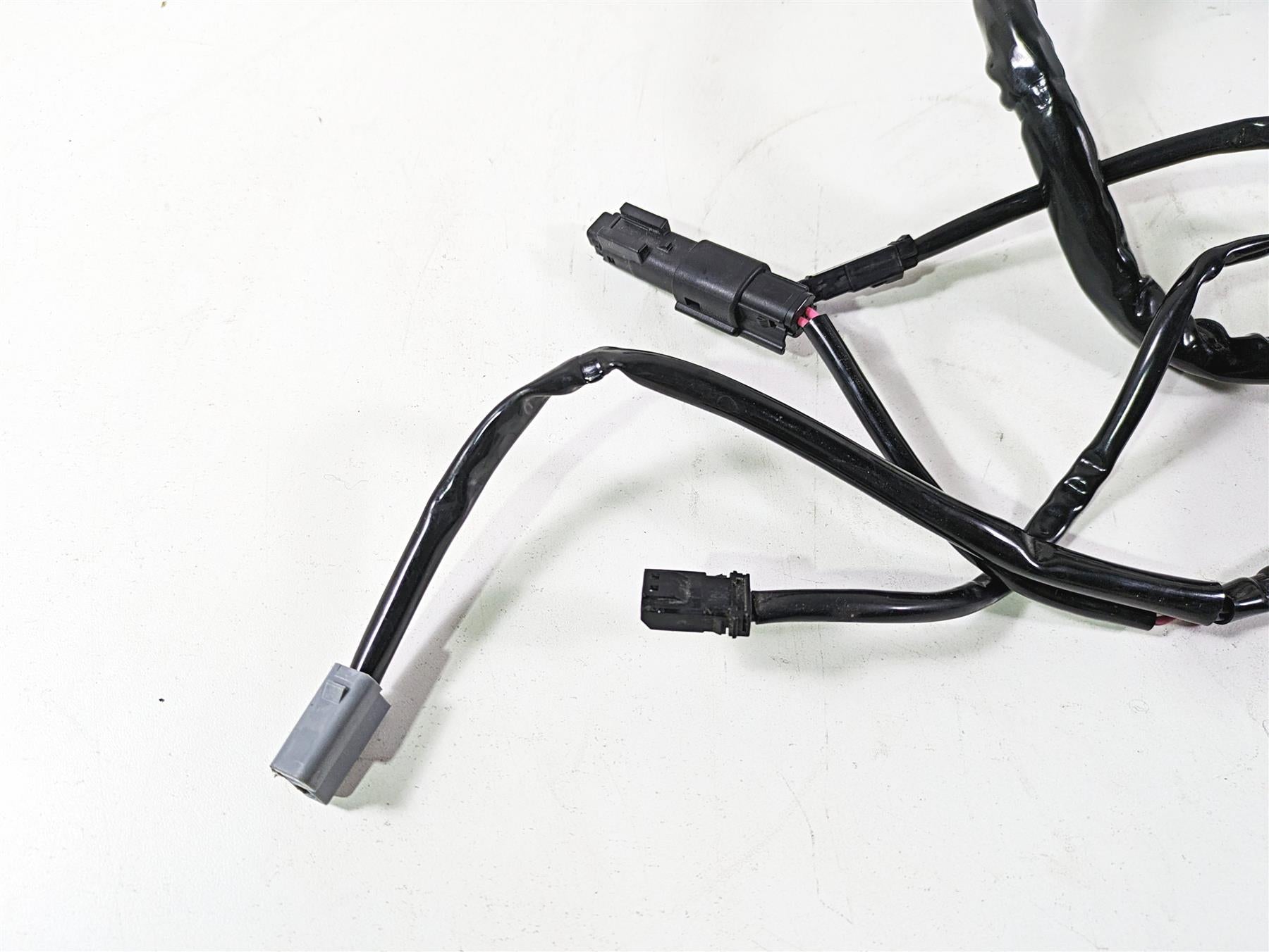 2020 Harley Touring FLHT Electra Glide Front Fairing Wiring Harness 69200121A {{ shop.shopifyCountryName }} - Mototech271