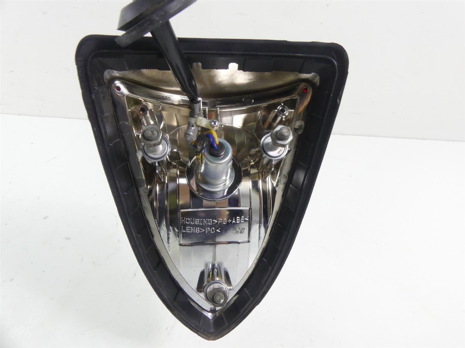 2007 Yamaha XVS1300 V-Star Taillight Tail Light Lamp Lens 3D8-84700-00-00 {{ shop.shopifyCountryName }} - Mototech271